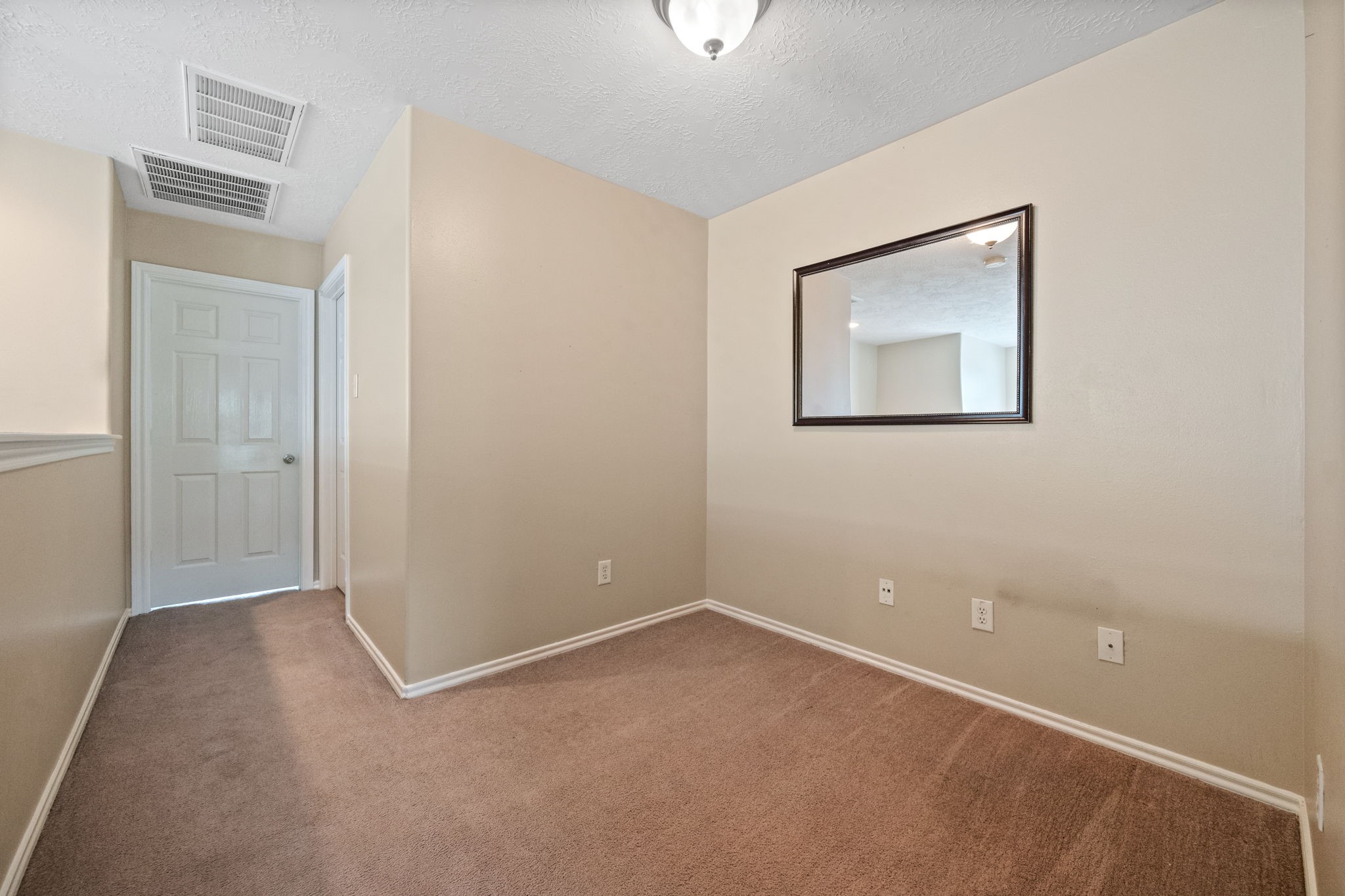 8714 Thistlemoor Lane Property Photo 20