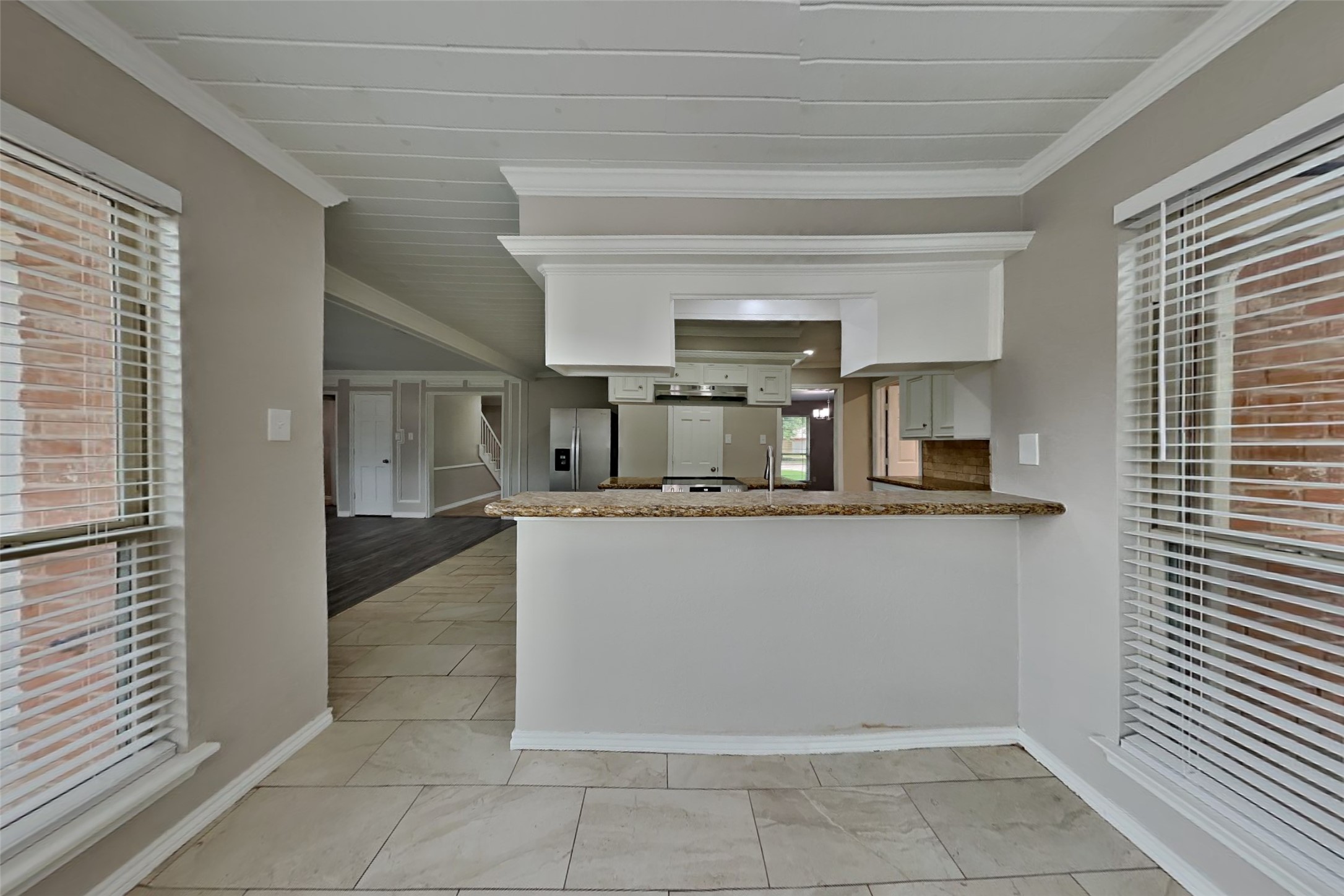 18330 Ella Boulevard Property Photo 6