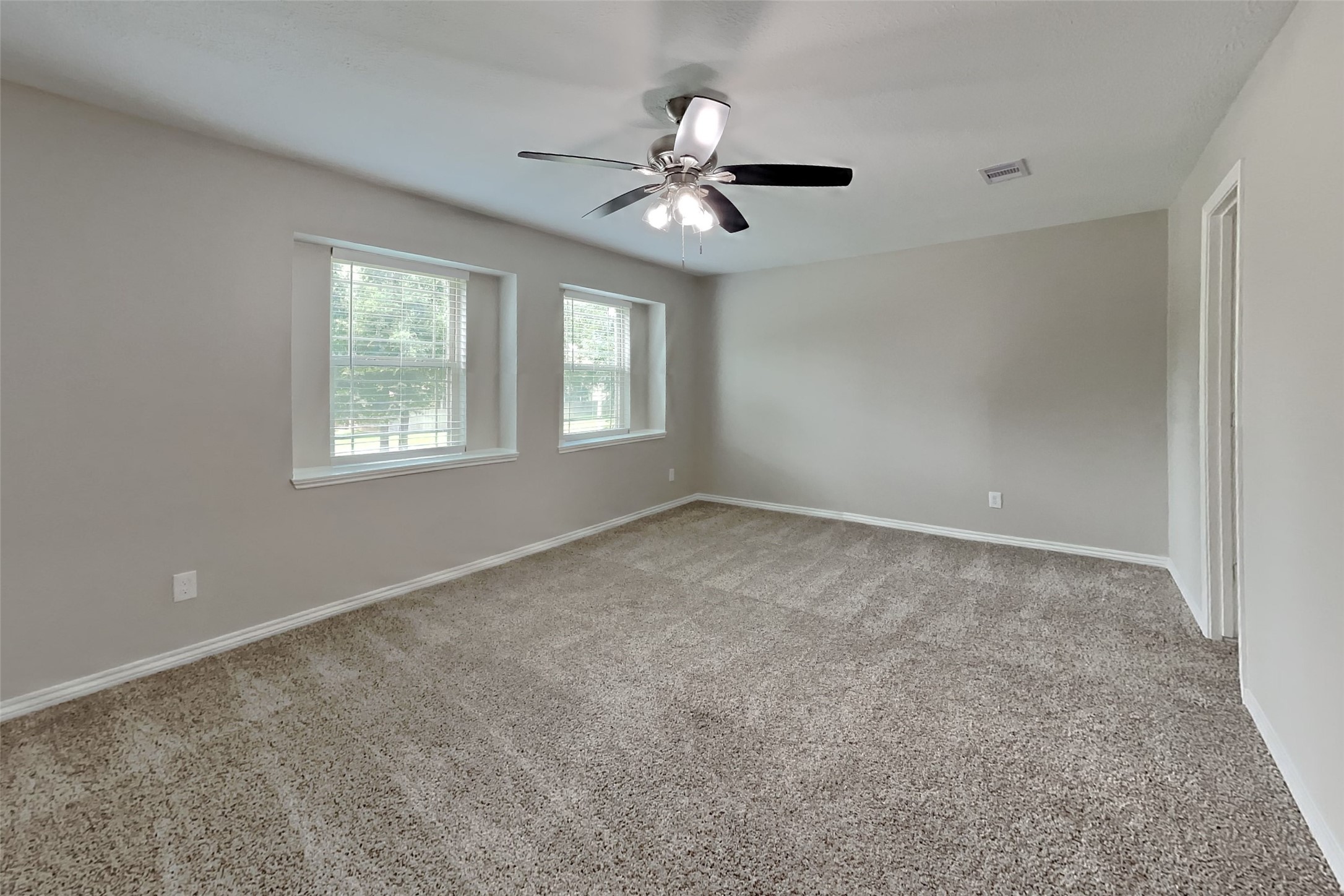 18330 Ella Boulevard Property Photo 9