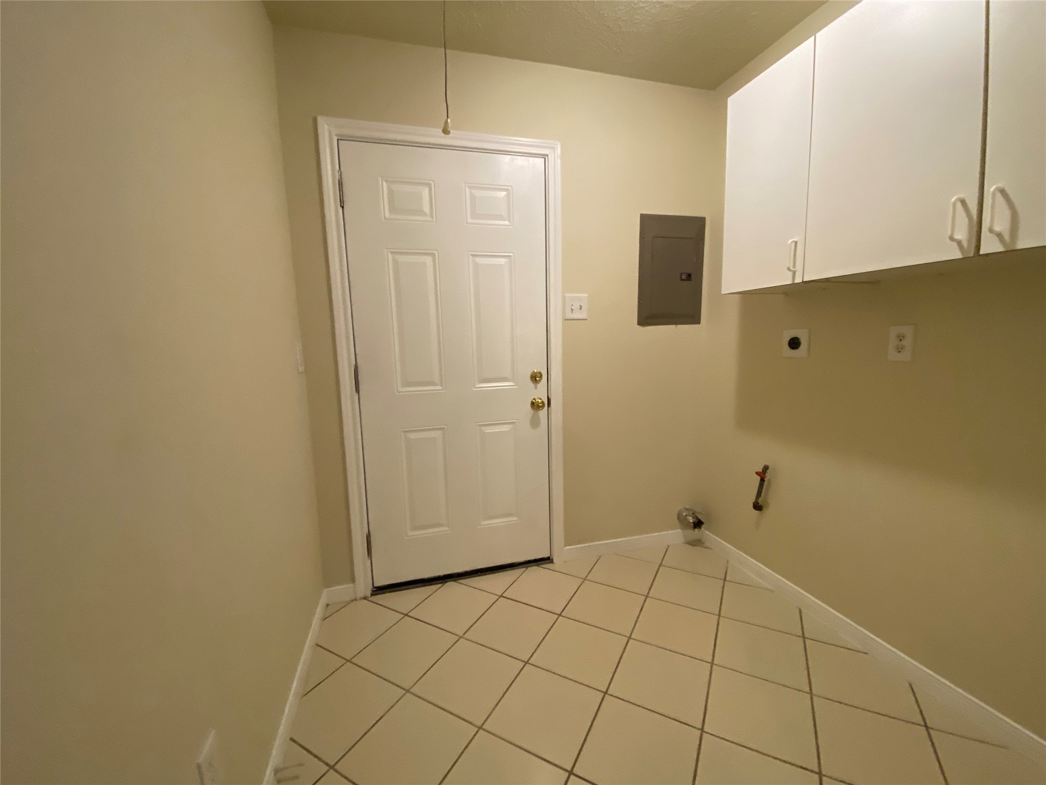 311 Willowick Street Property Photo 5