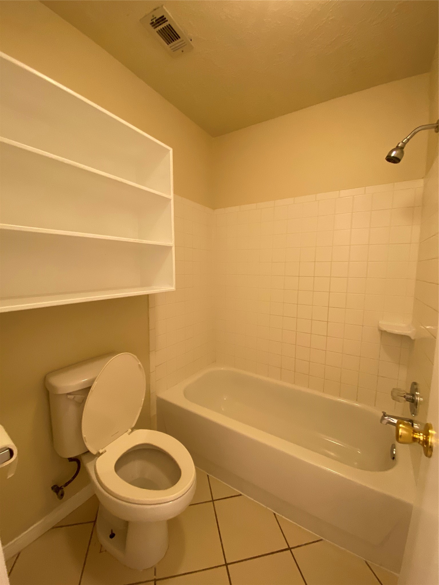 311 Willowick Street Property Photo 11