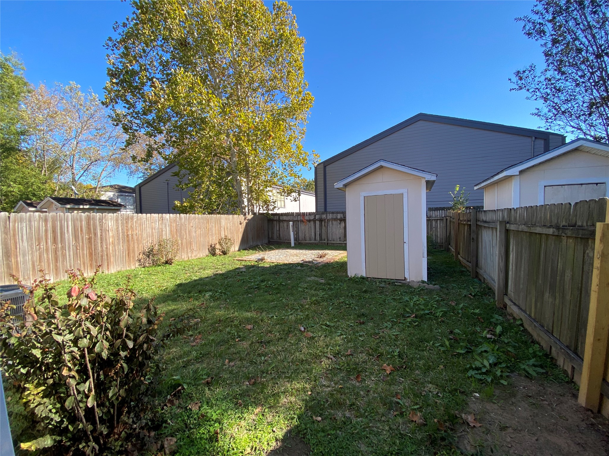 311 Willowick Street Property Photo 18