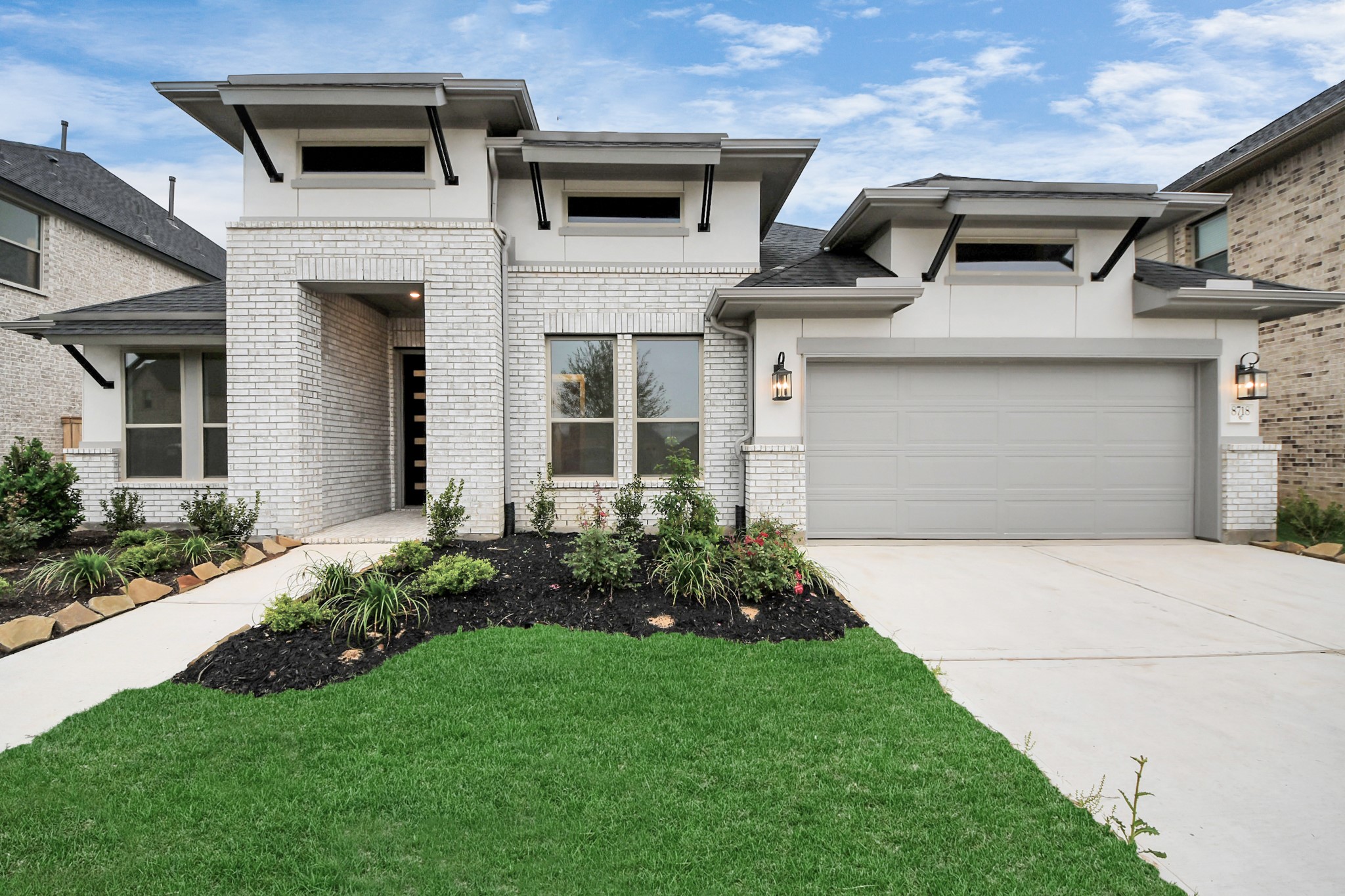 8718 Incandesce Rise Drive Property Photo