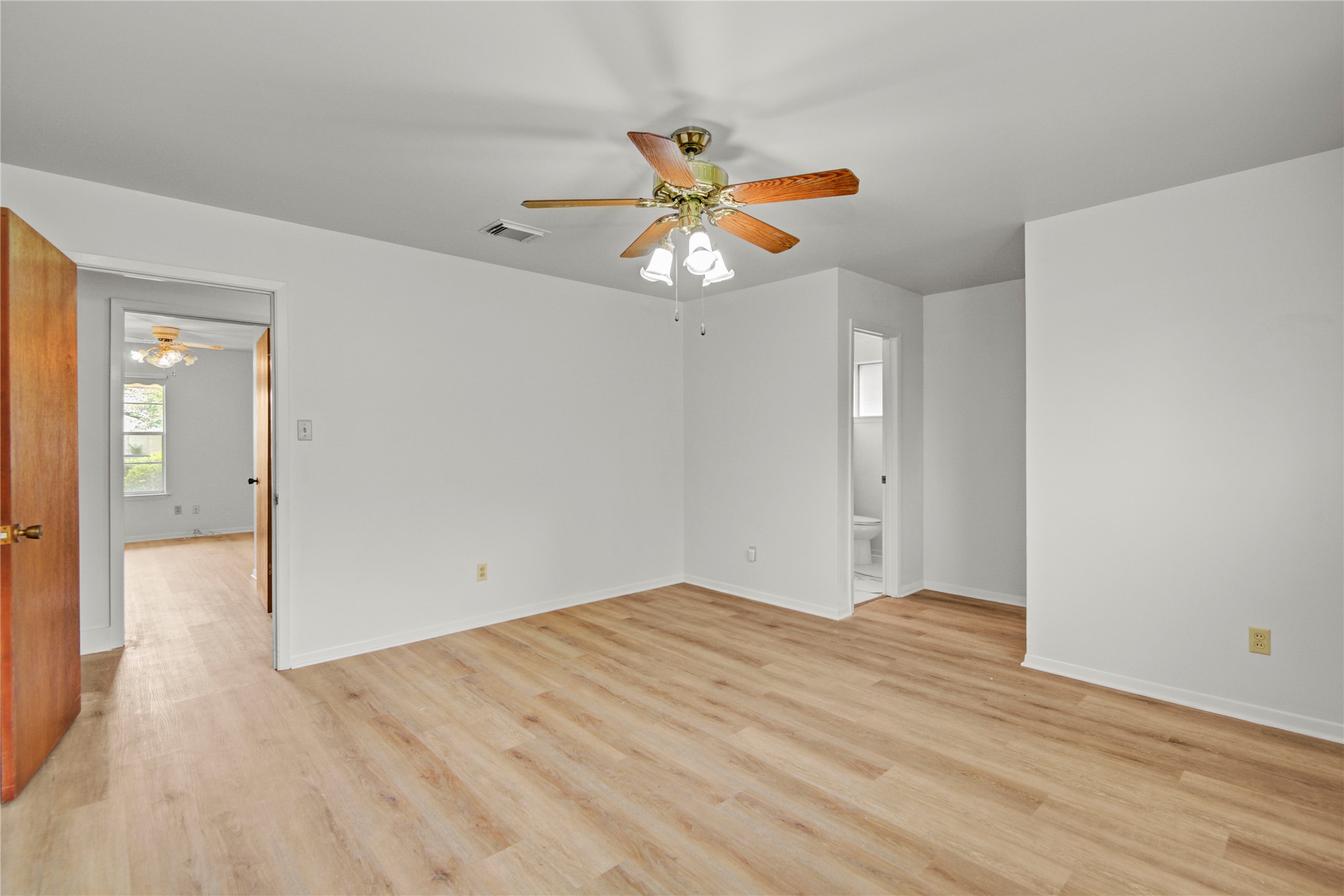 119 Poppy Street Property Photo 12