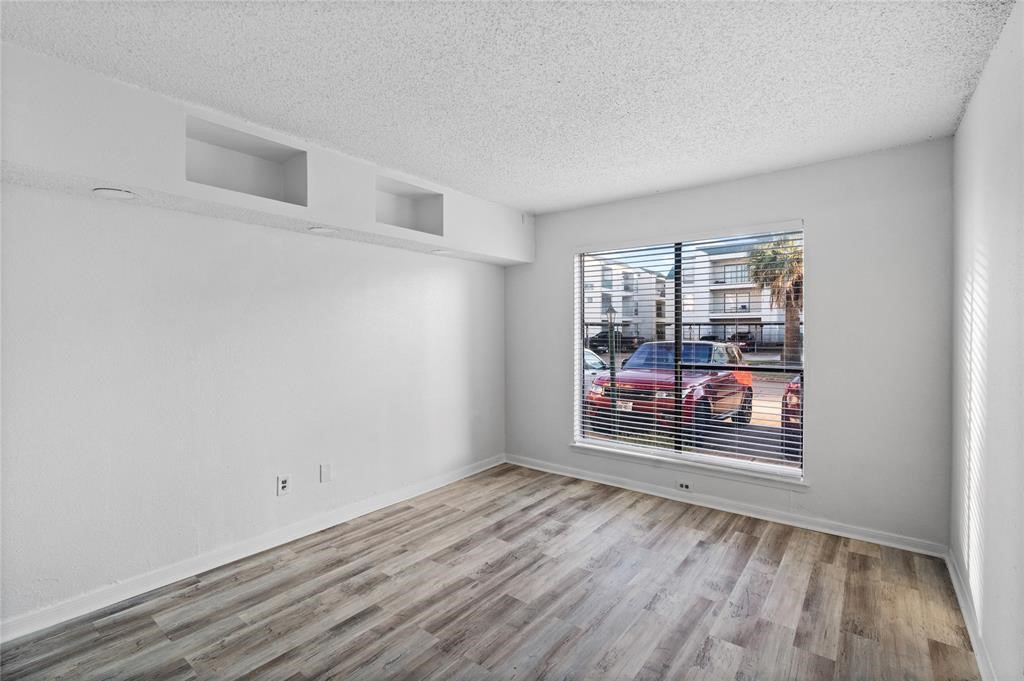 2830 S Bartell Drive 9 Property Photo 2
