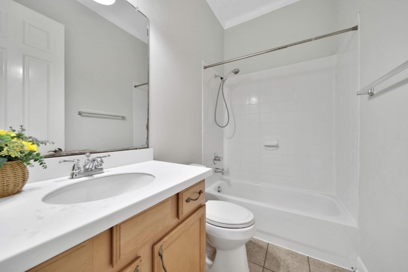6523 Monrovia Lane Property Photo 7