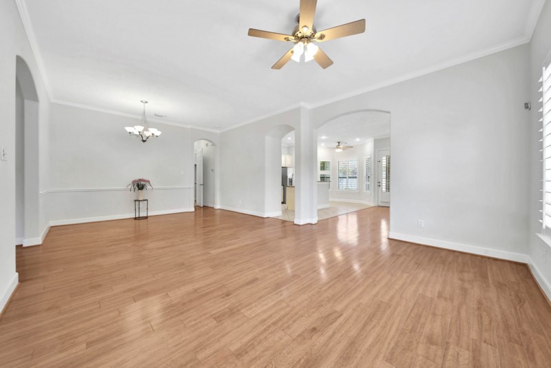 6523 Monrovia Lane Property Photo 9