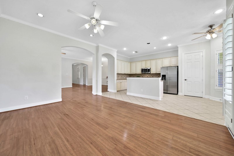 6523 Monrovia Lane Property Photo 10