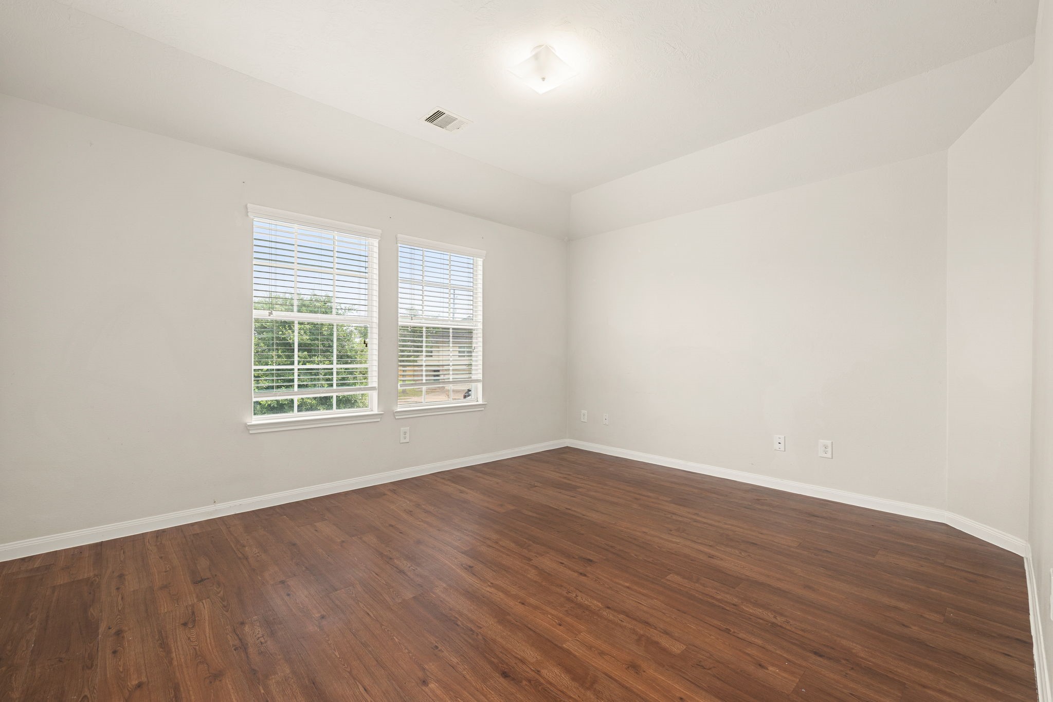 21415 Partha Way Property Photo 20