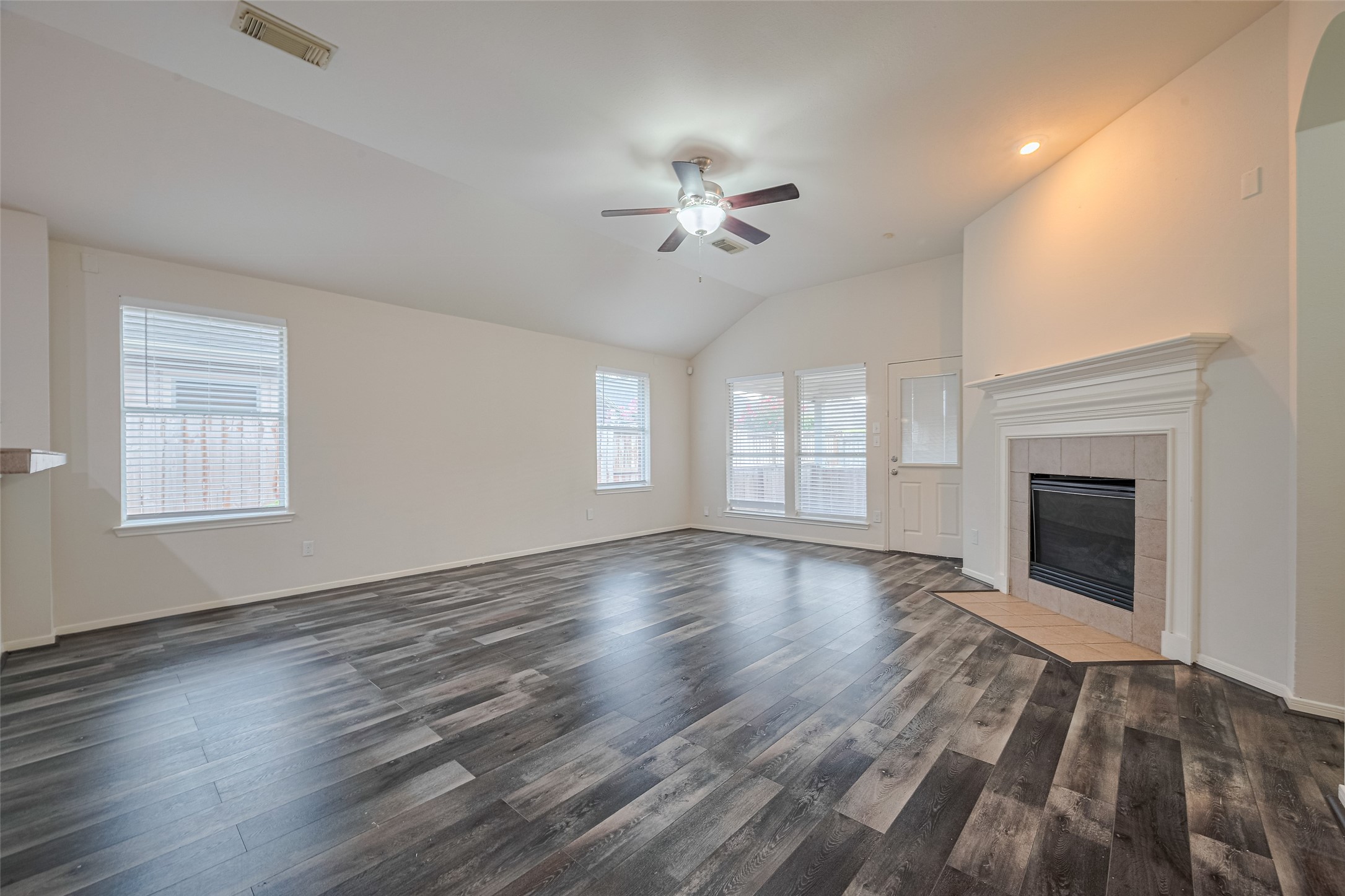 5515 Brookhollow Pines Court Property Photo 6