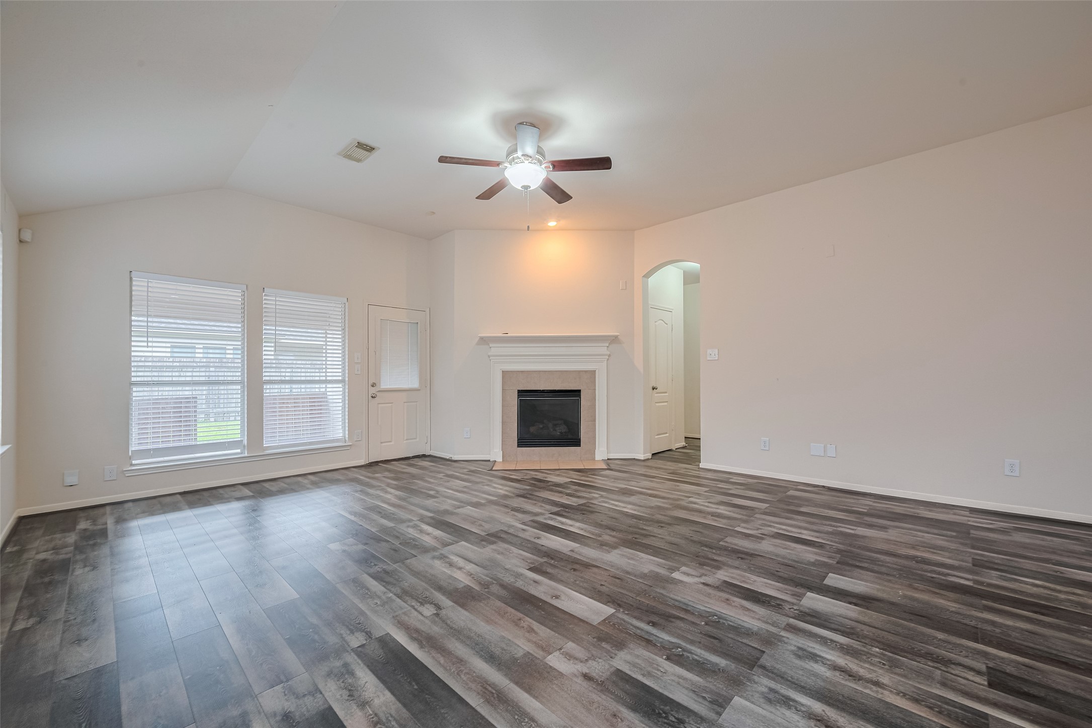 5515 Brookhollow Pines Court Property Photo 7