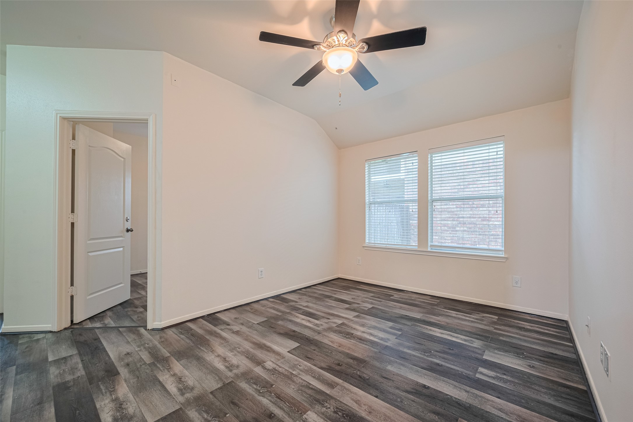 5515 Brookhollow Pines Court Property Photo 19