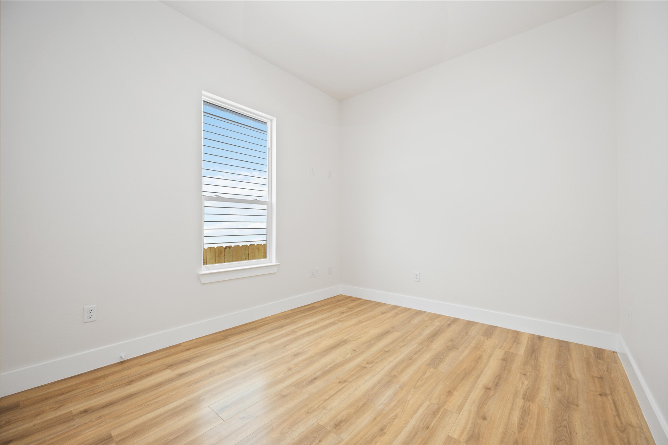 7614 Avenue L Property Photo 15