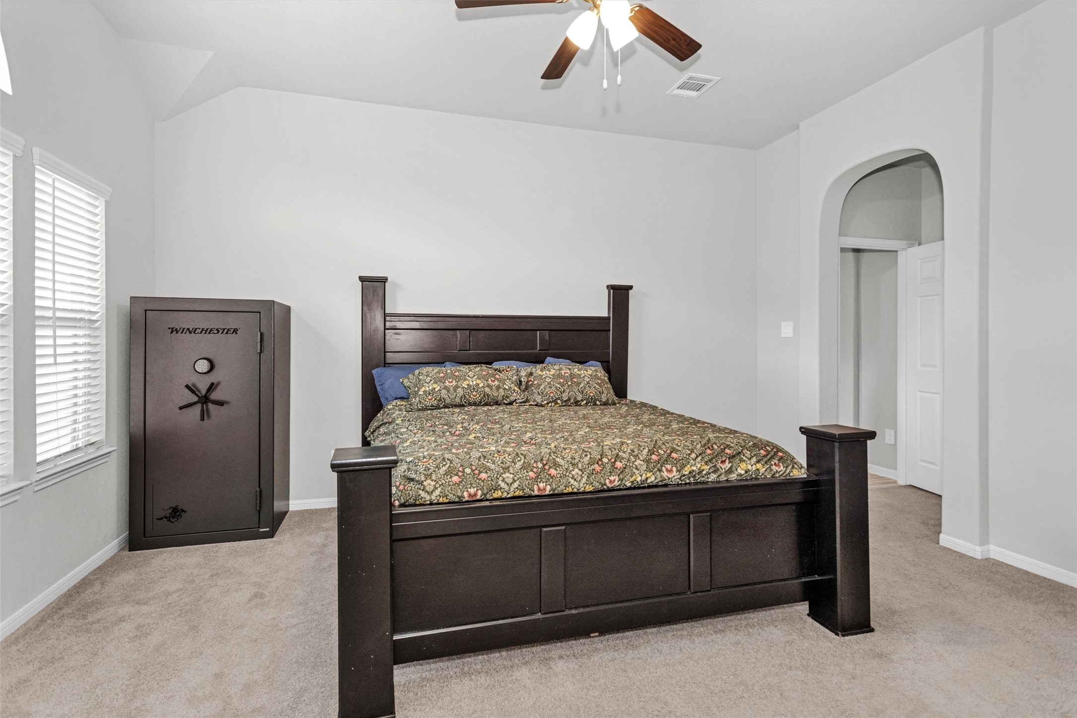 760 Yellow Birch Lane Property Photo 15