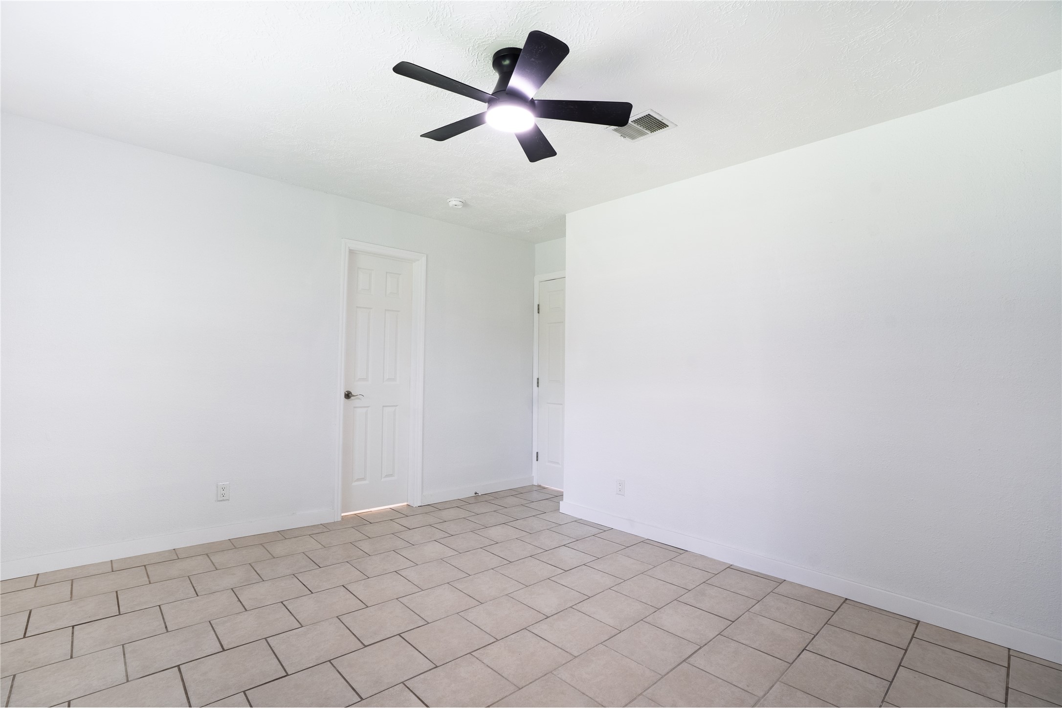 4855 Sulley Drive Property Photo 20