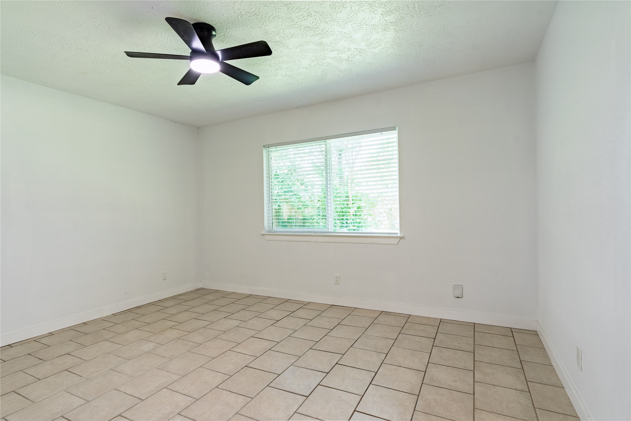 4855 Sulley Drive Property Photo 21