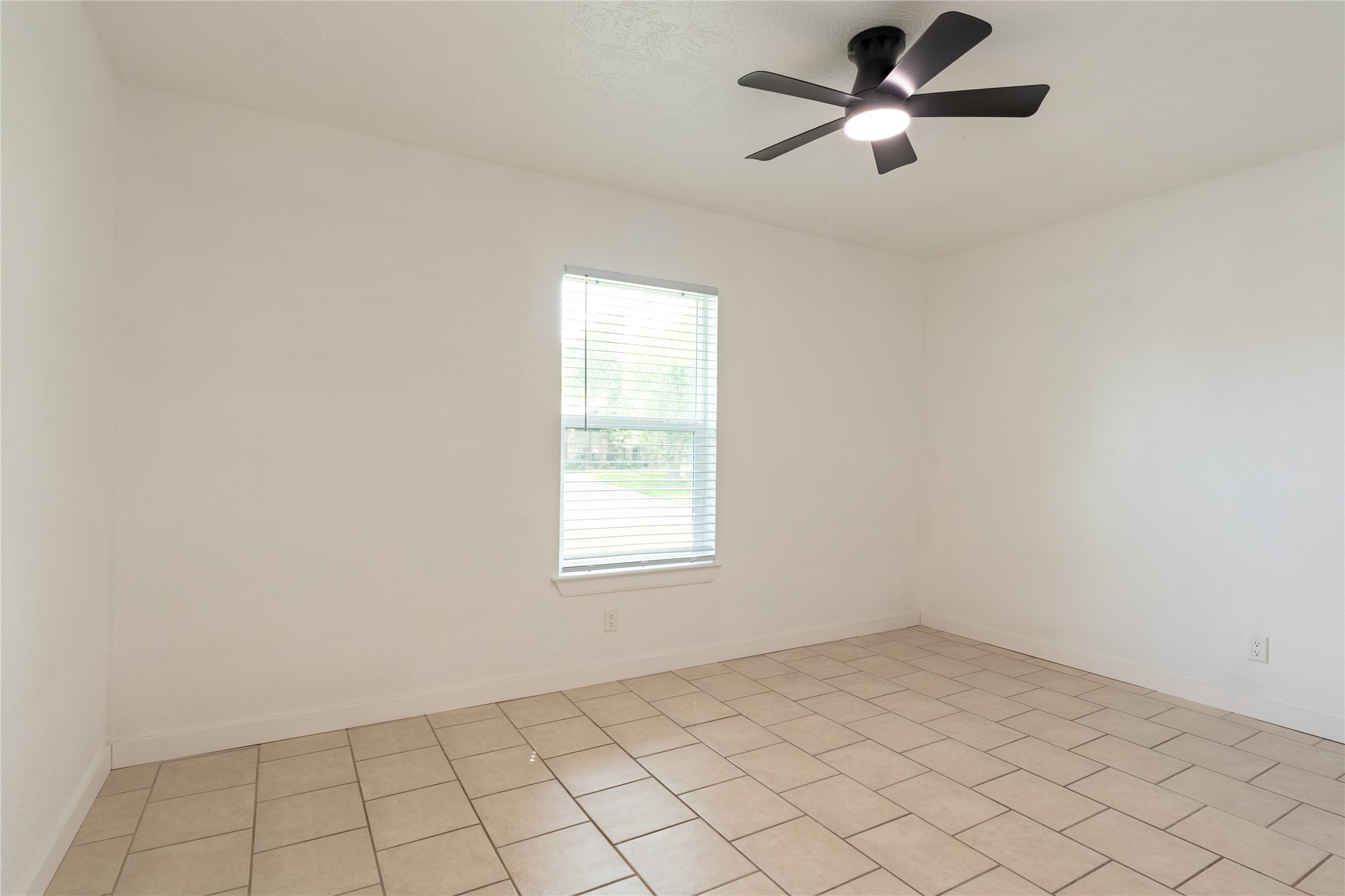 4855 Sulley Drive Property Photo 25