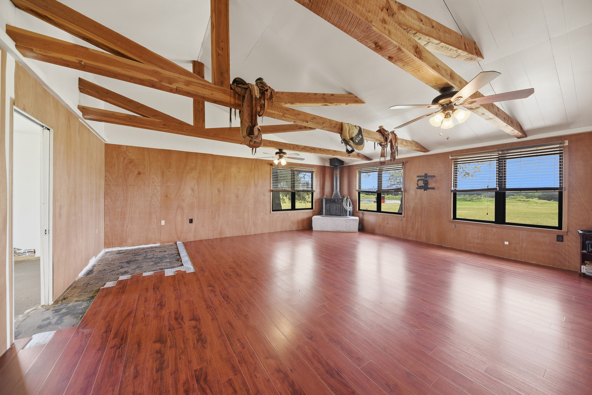1231 County Road 131 Property Photo 8