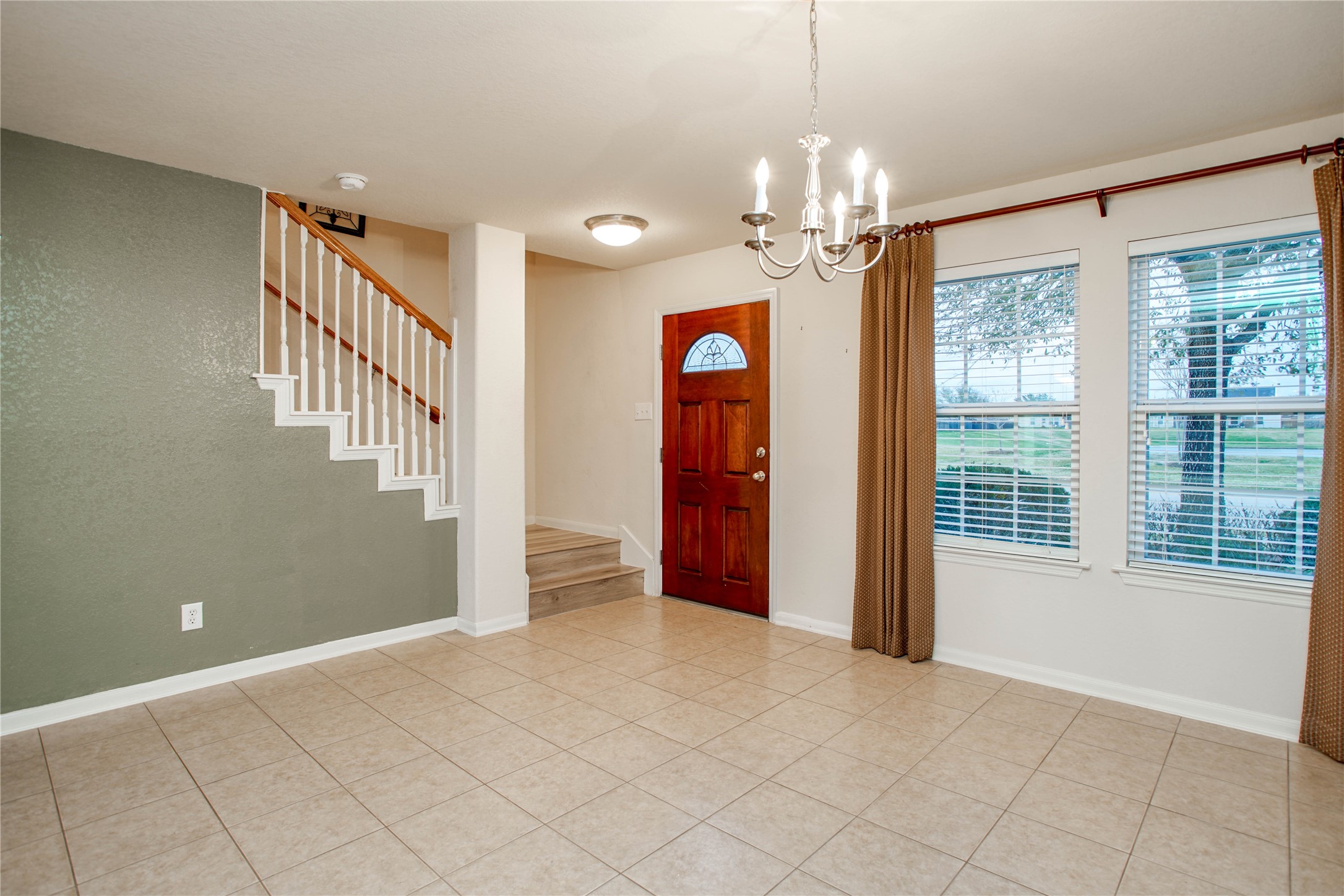 21707 Mt Elbrus Way Property Photo 7
