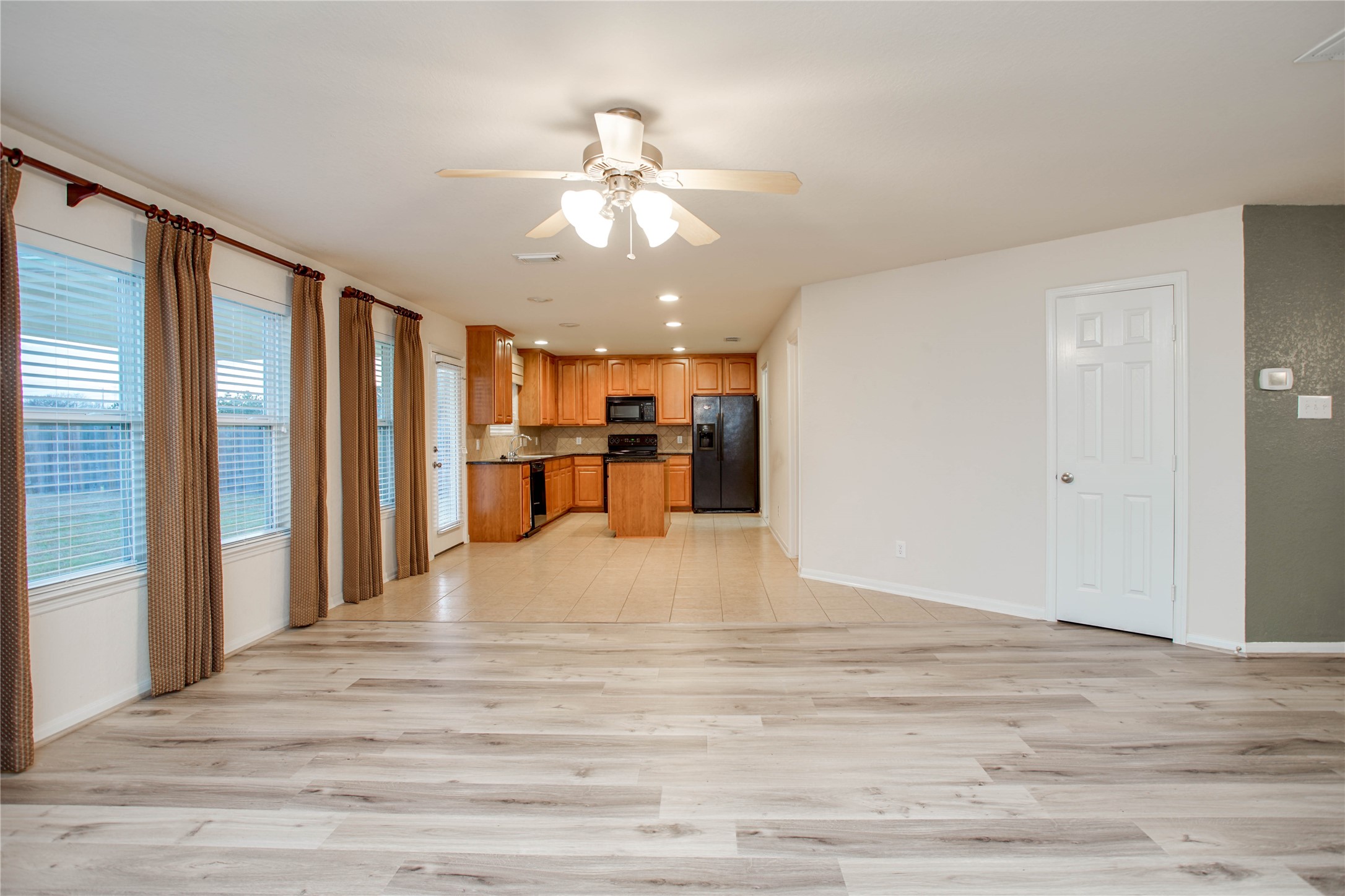 21707 Mt Elbrus Way Property Photo 10