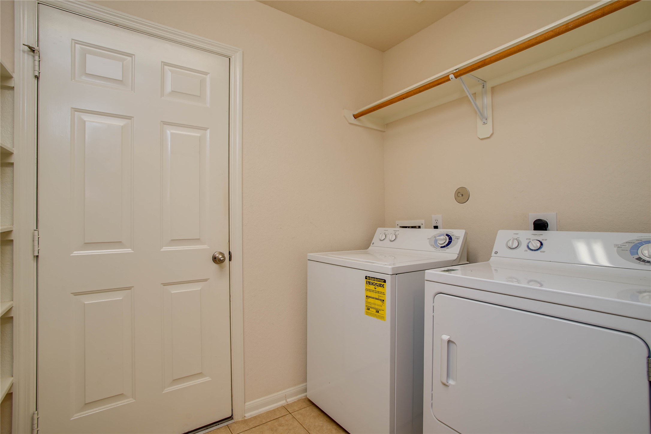 21707 Mt Elbrus Way Property Photo 17