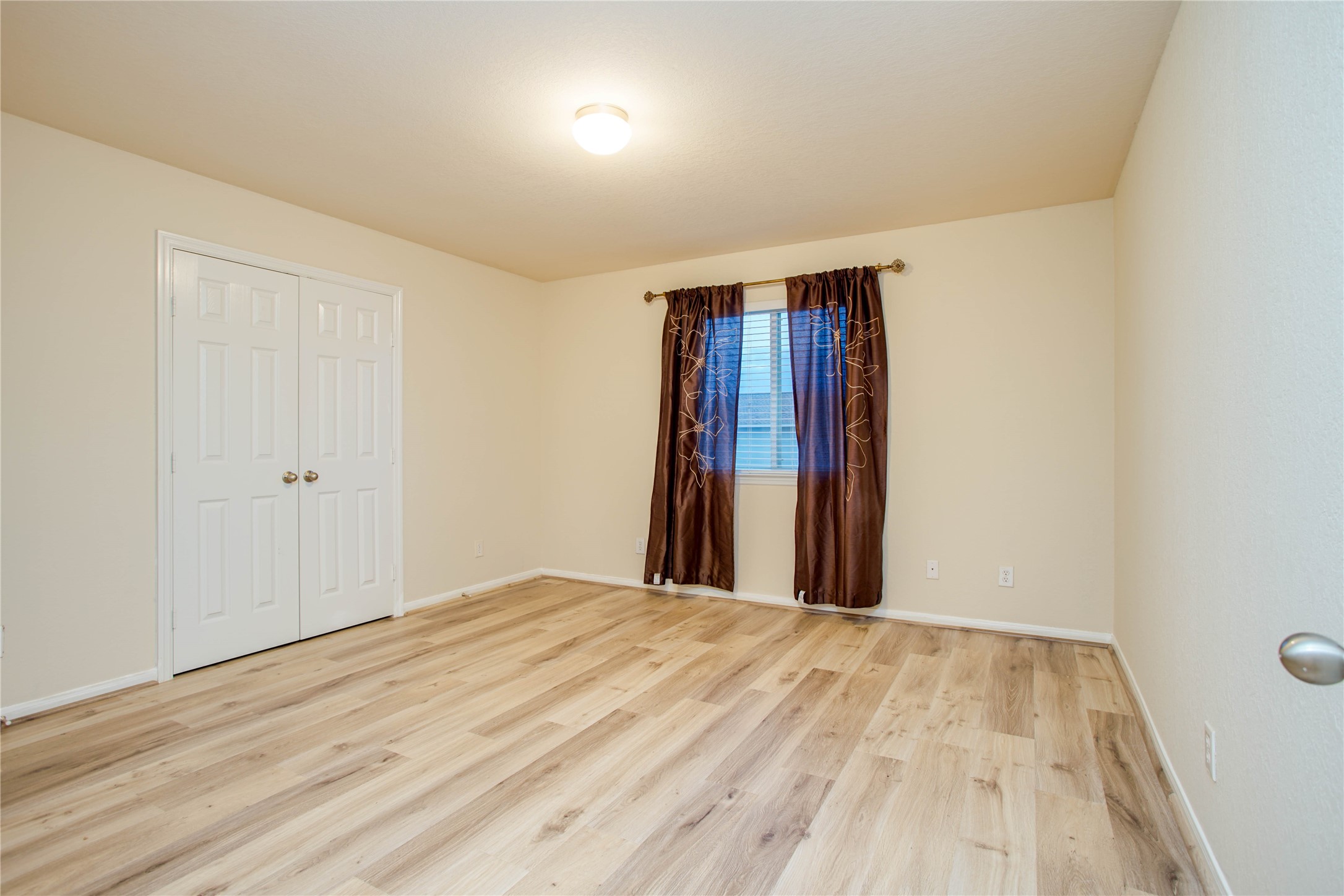 21707 Mt Elbrus Way Property Photo 28