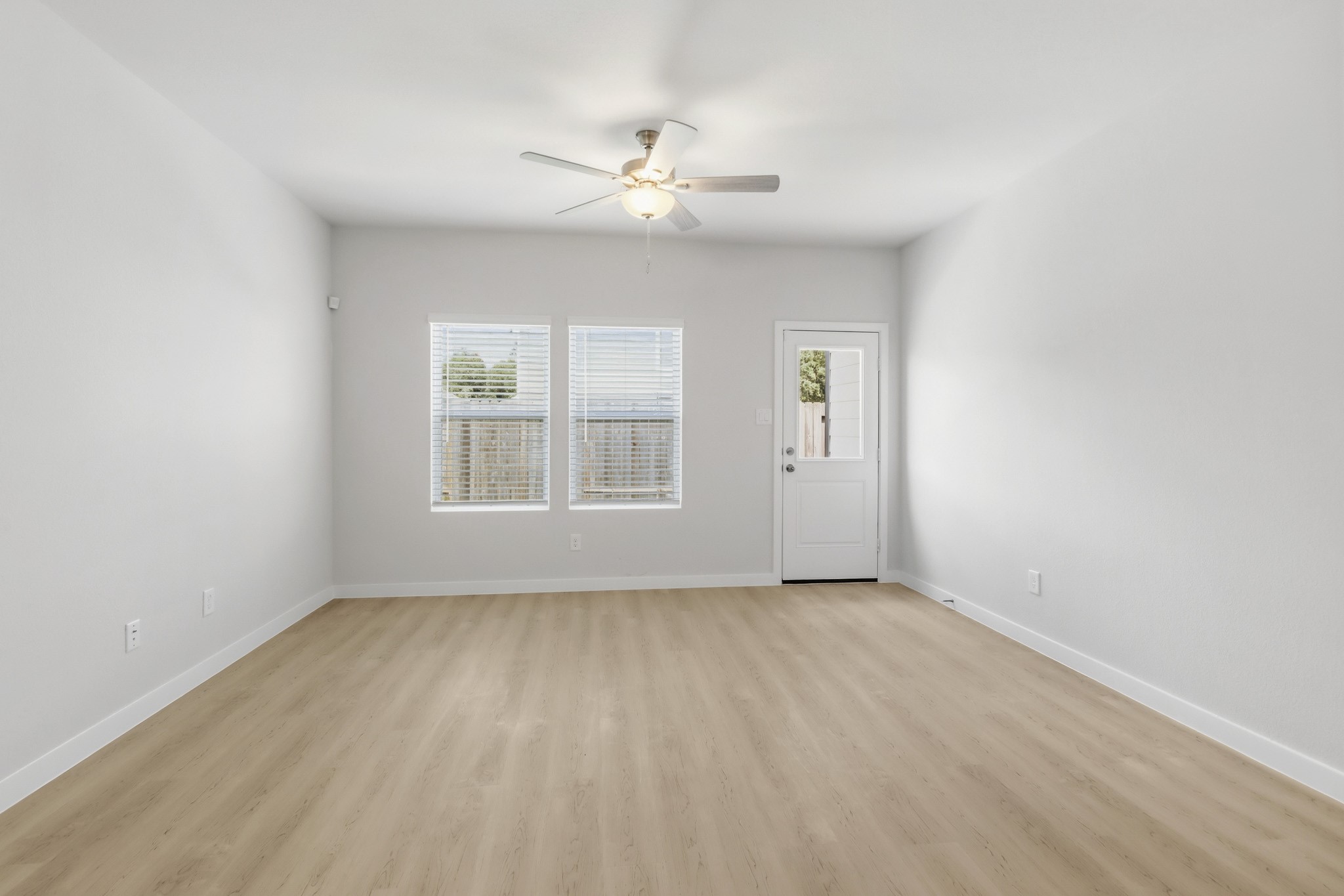 10635 Crockett Meadows Boulevard Property Photo 6