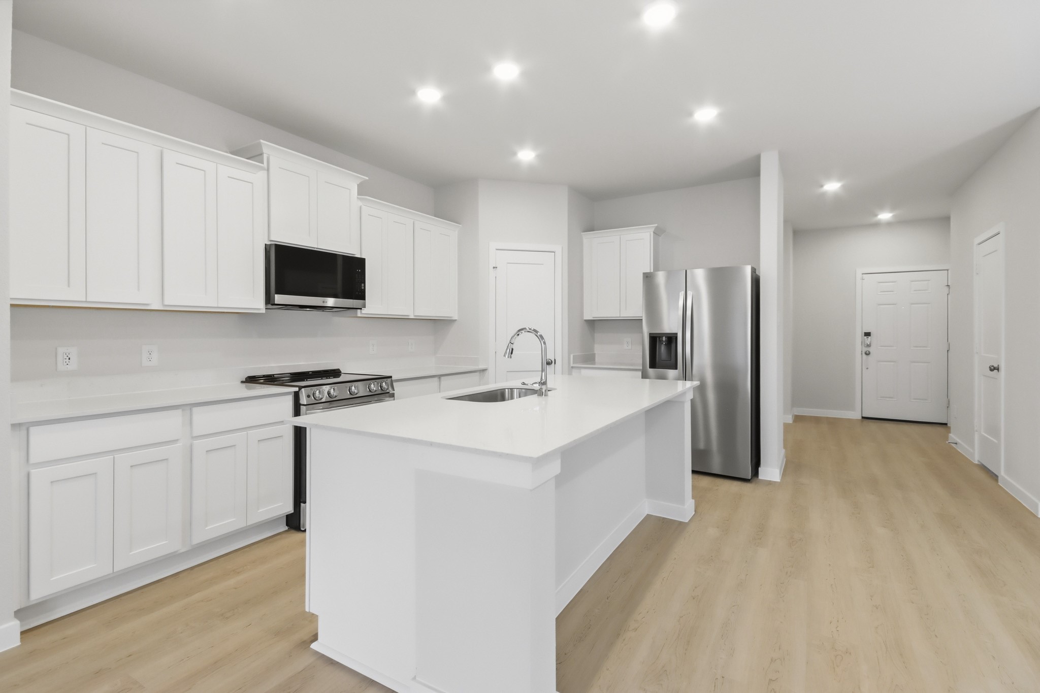 10635 Crockett Meadows Boulevard Property Photo 8