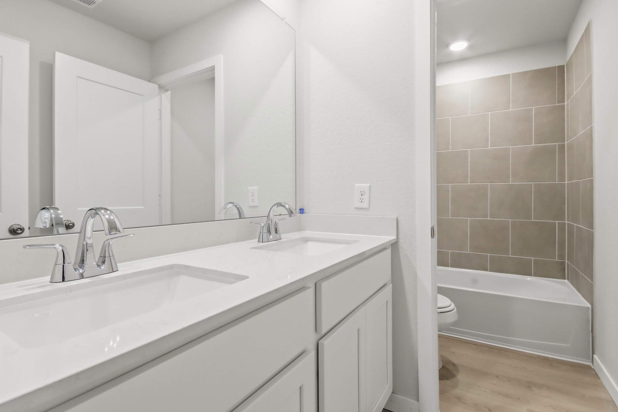 10635 Crockett Meadows Boulevard Property Photo 15