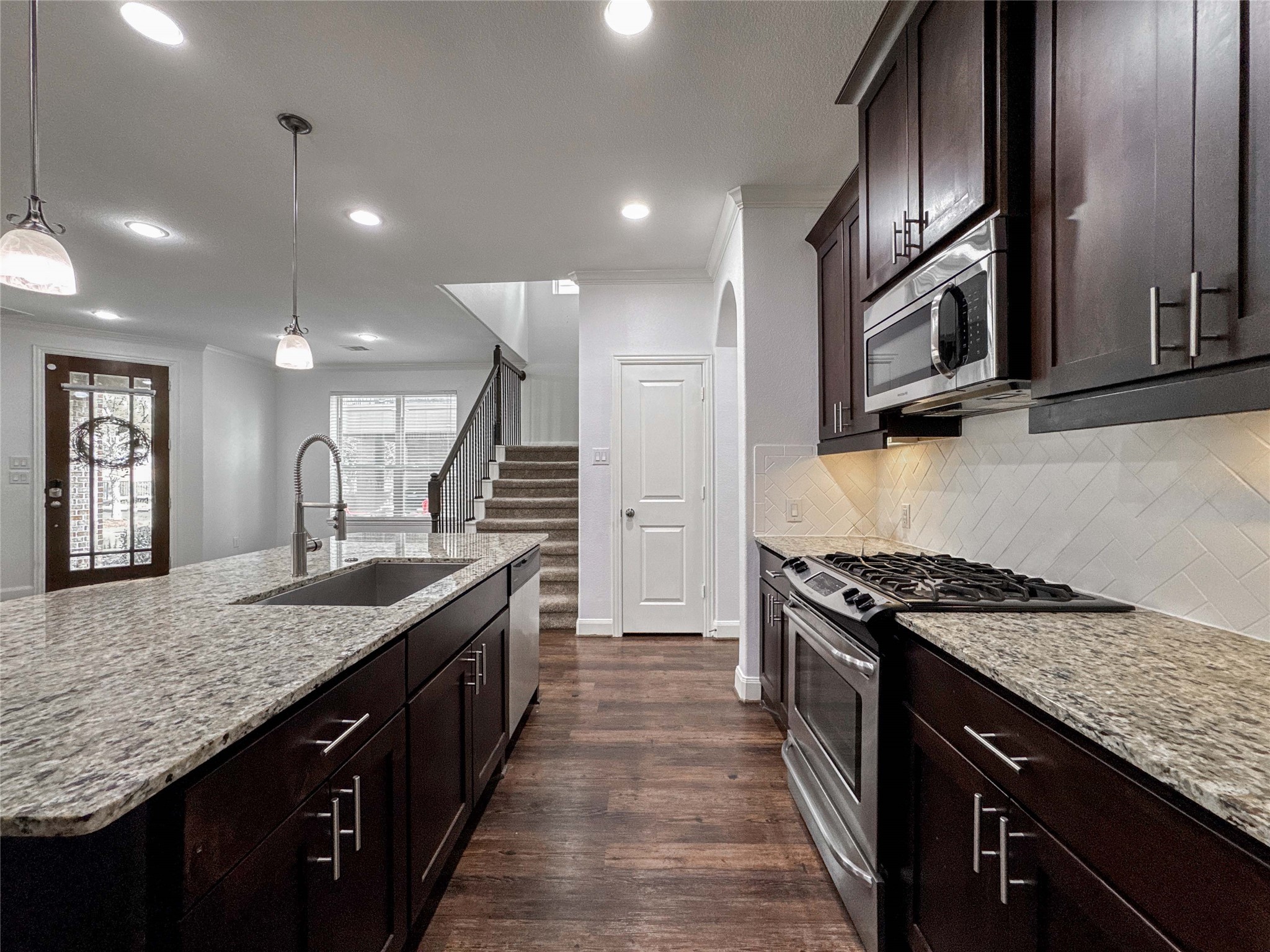 717 Via Lago Property Photo 11