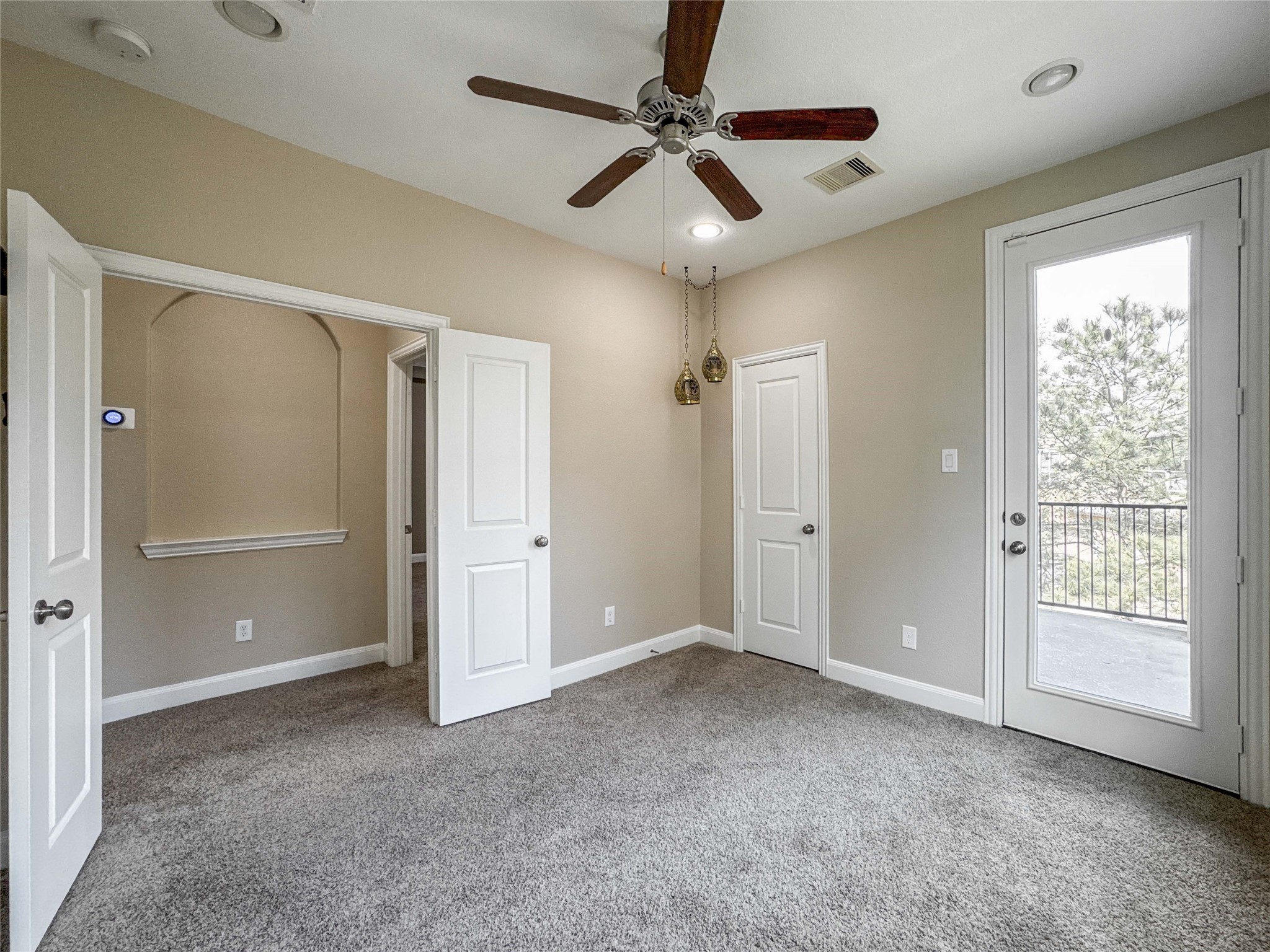 717 Via Lago Property Photo 15