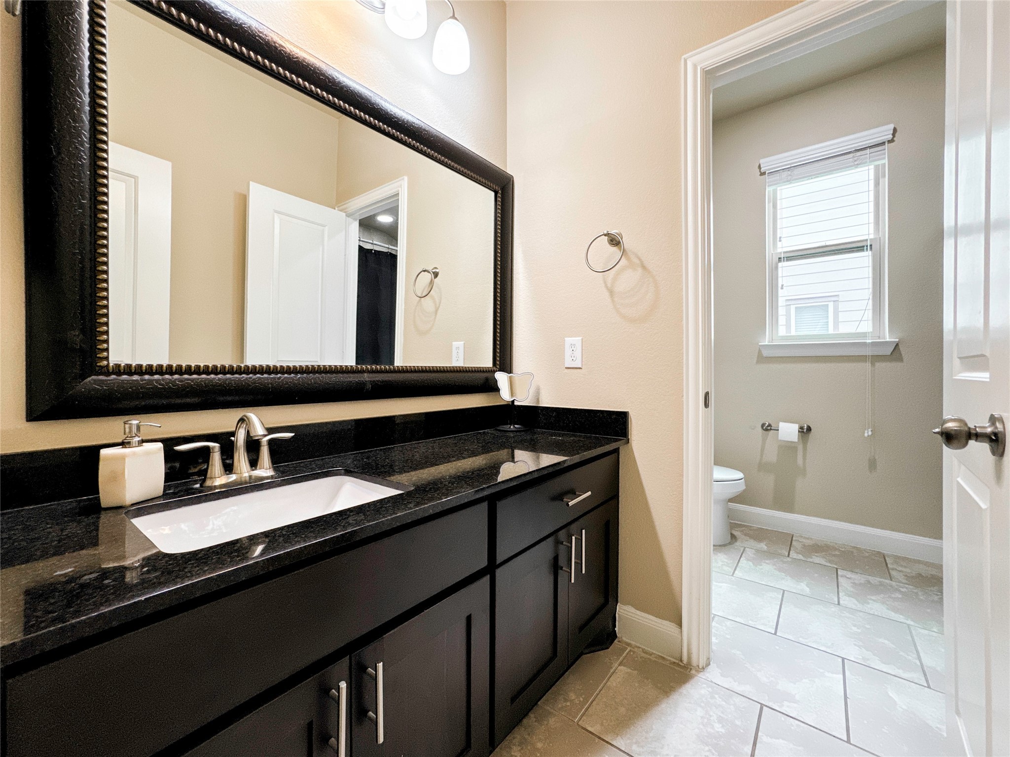717 Via Lago Property Photo 21