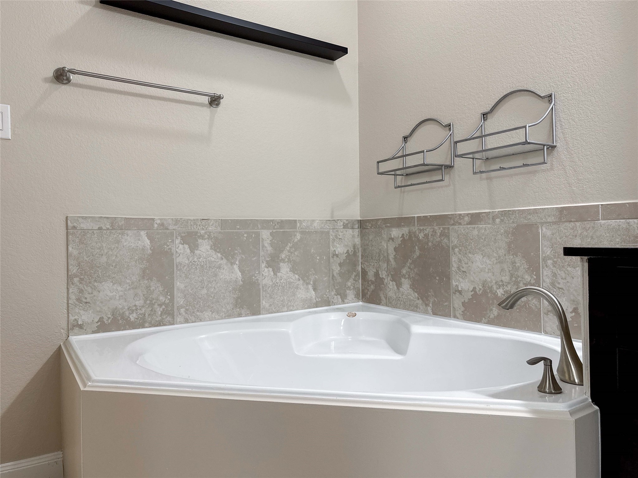 717 Via Lago Property Photo 23