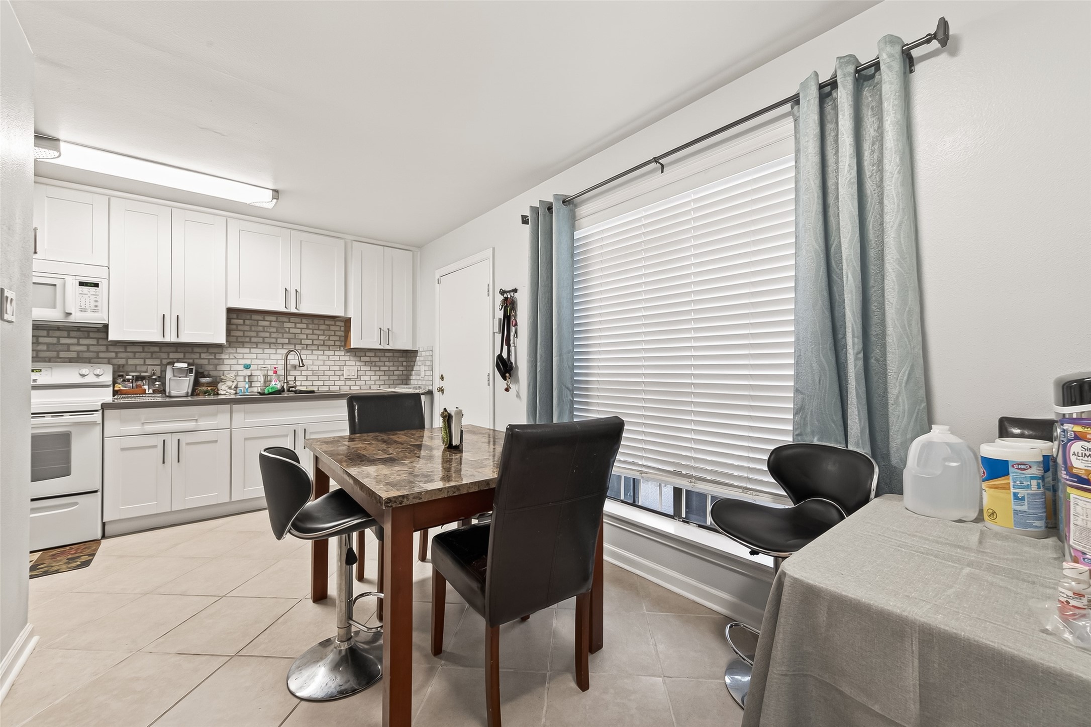 6541 Wanda Lane Property Photo 11