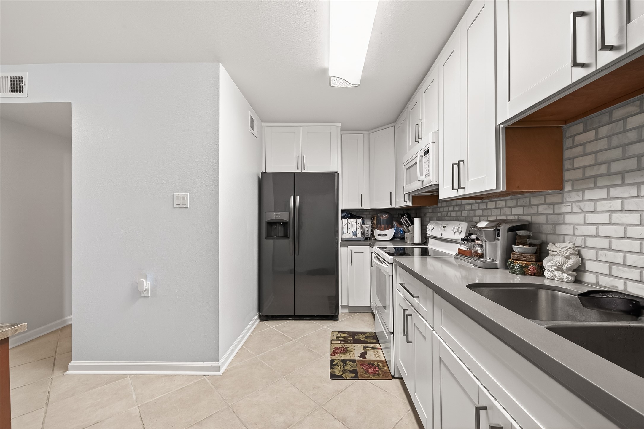 6541 Wanda Lane Property Photo 15