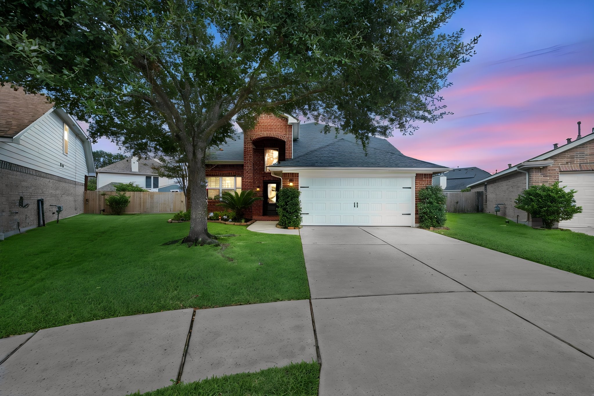 21902 Trapper Lake Drive Property Photo 1