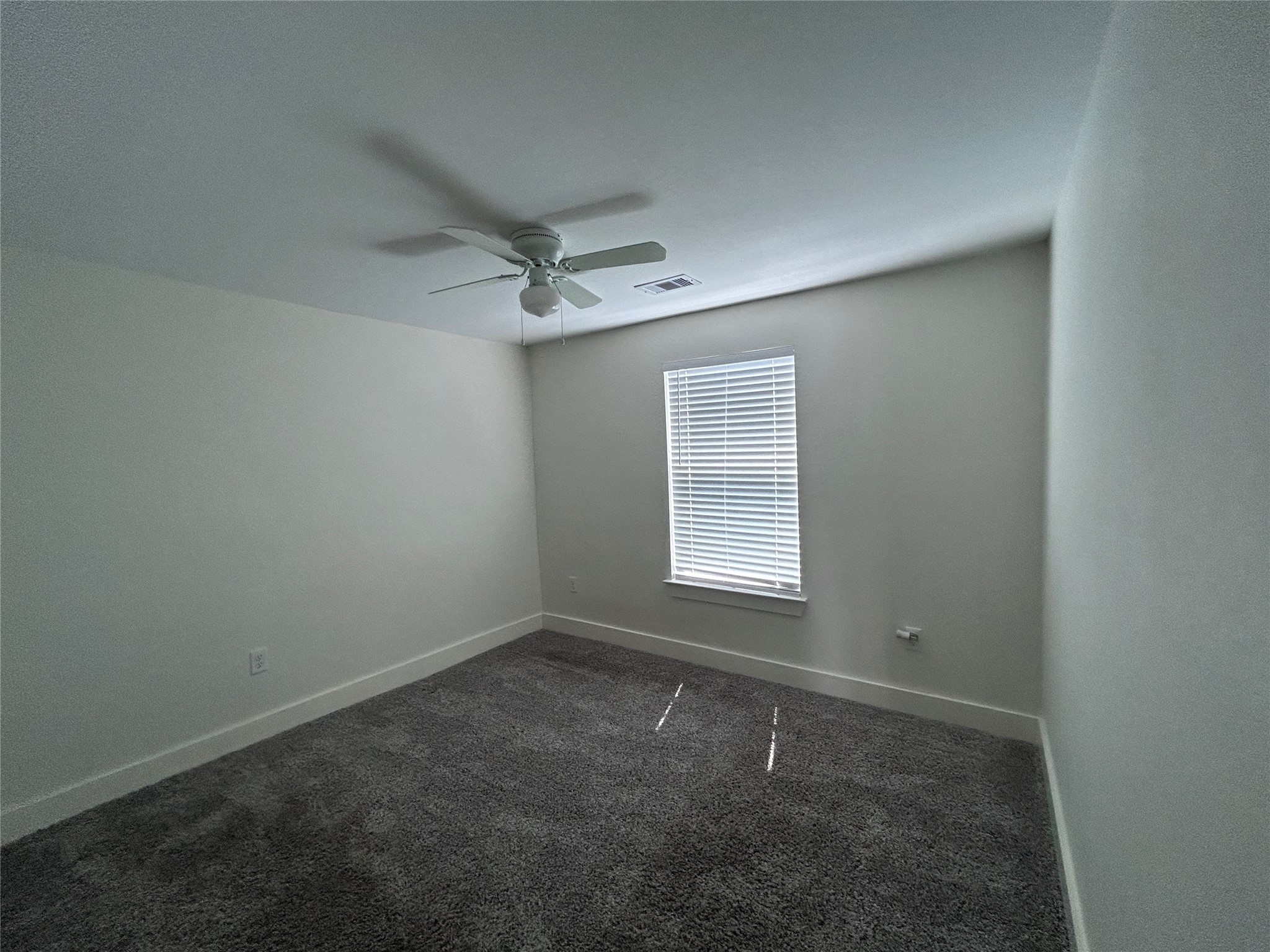 2115 Chew Street Property Photo 9