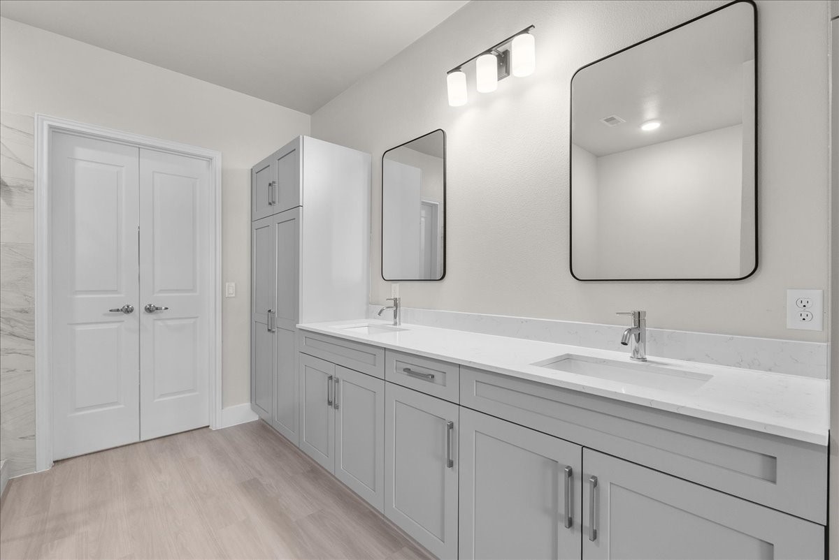 540 Hobbs Road E1 Property Photo 11