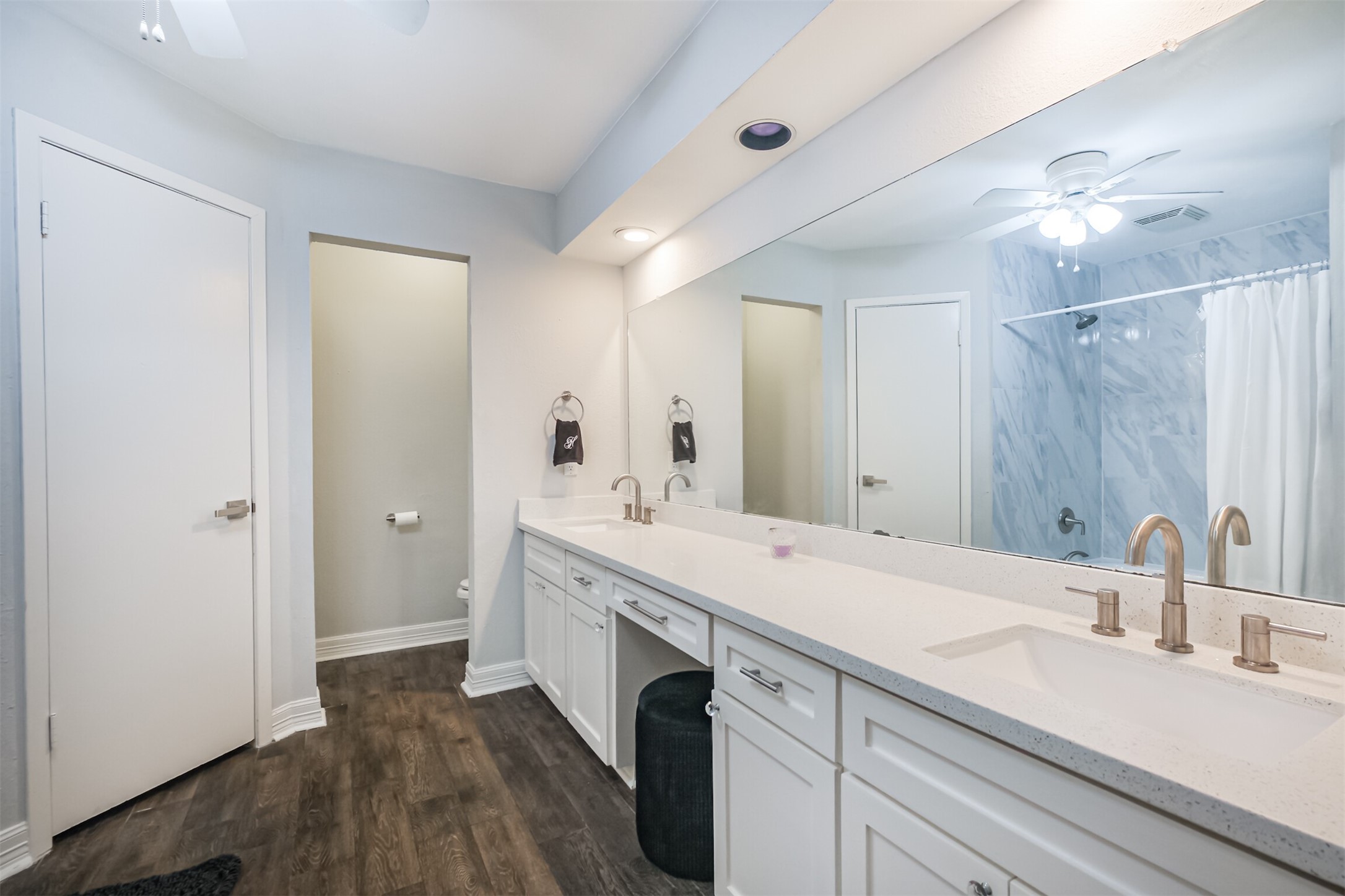 13919 Swiss Hill Drive Property Photo 19