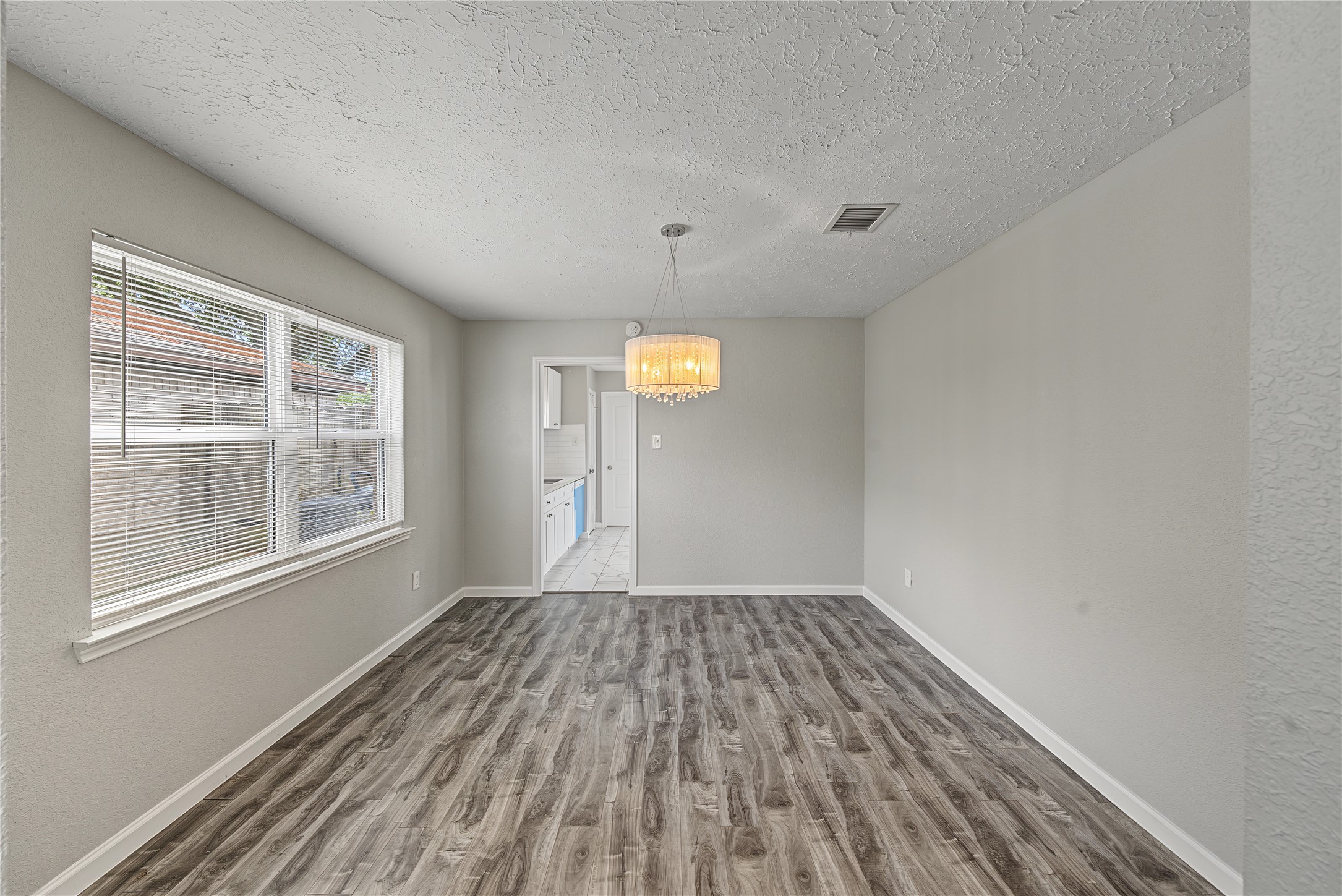 7015 Northleaf Drive Property Photo 11