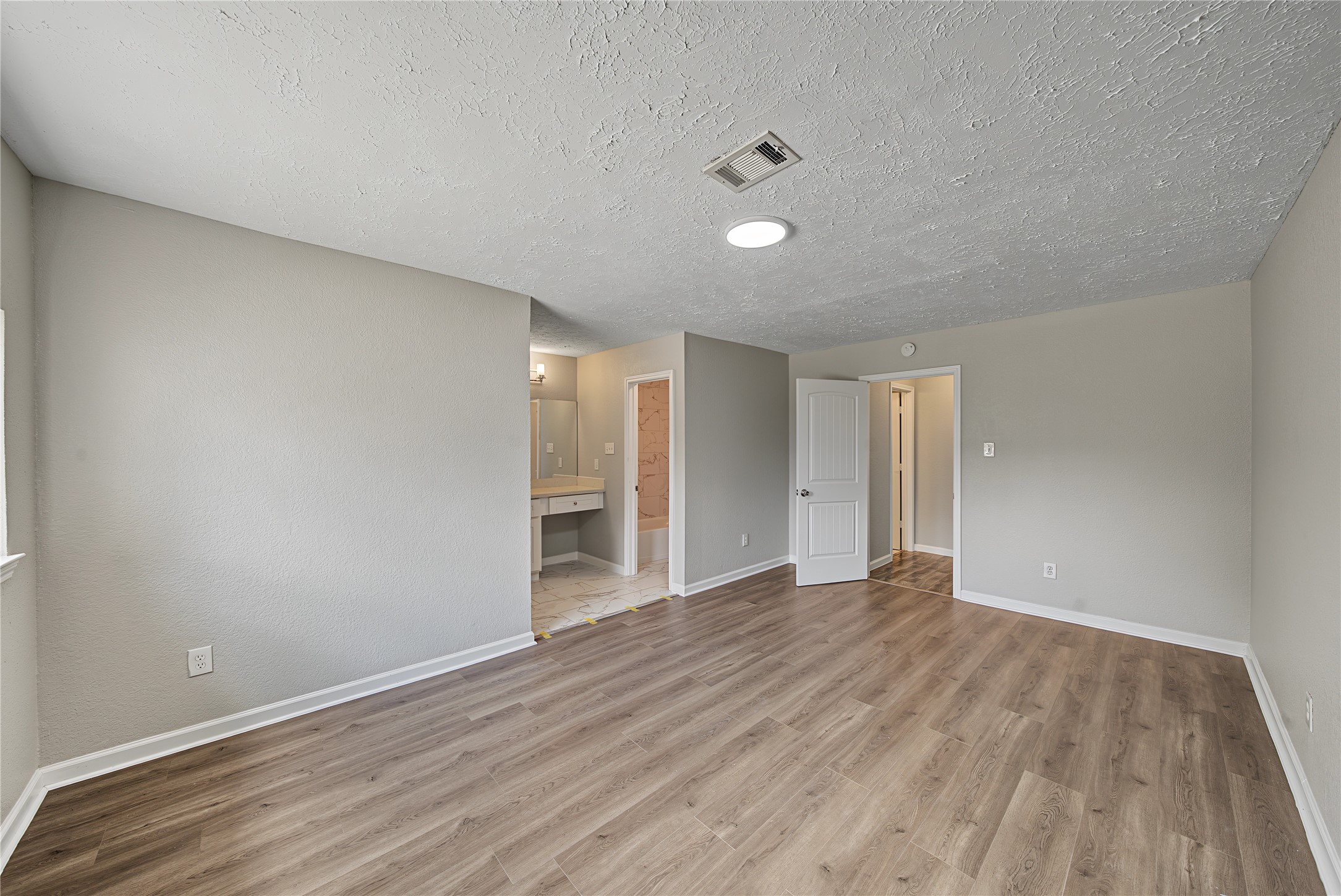 7015 Northleaf Drive Property Photo 30