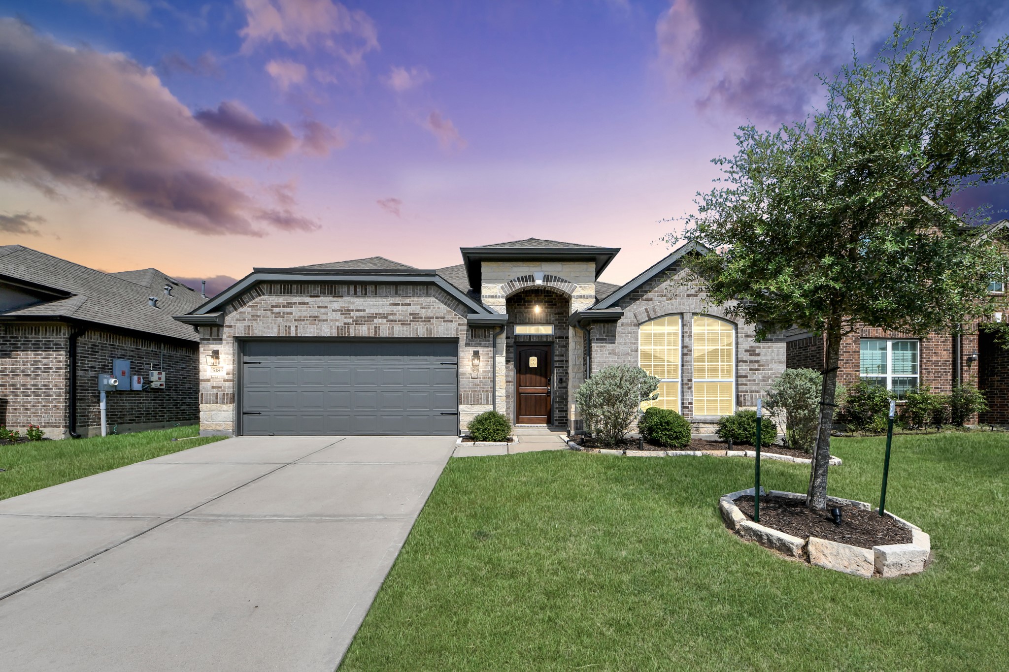 5186 Dry Hollow Drive Property Photo 1