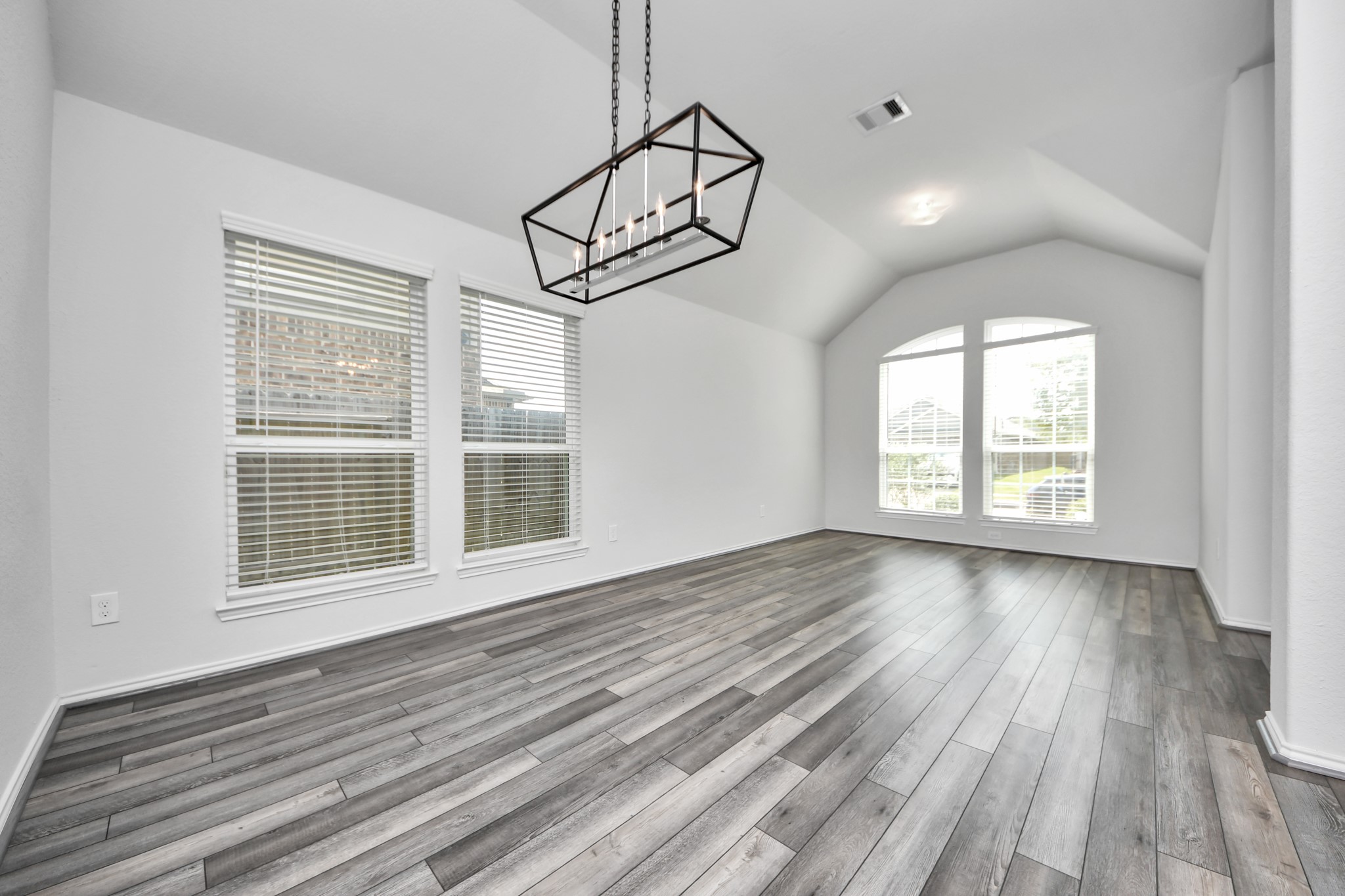 5186 Dry Hollow Drive Property Photo 6