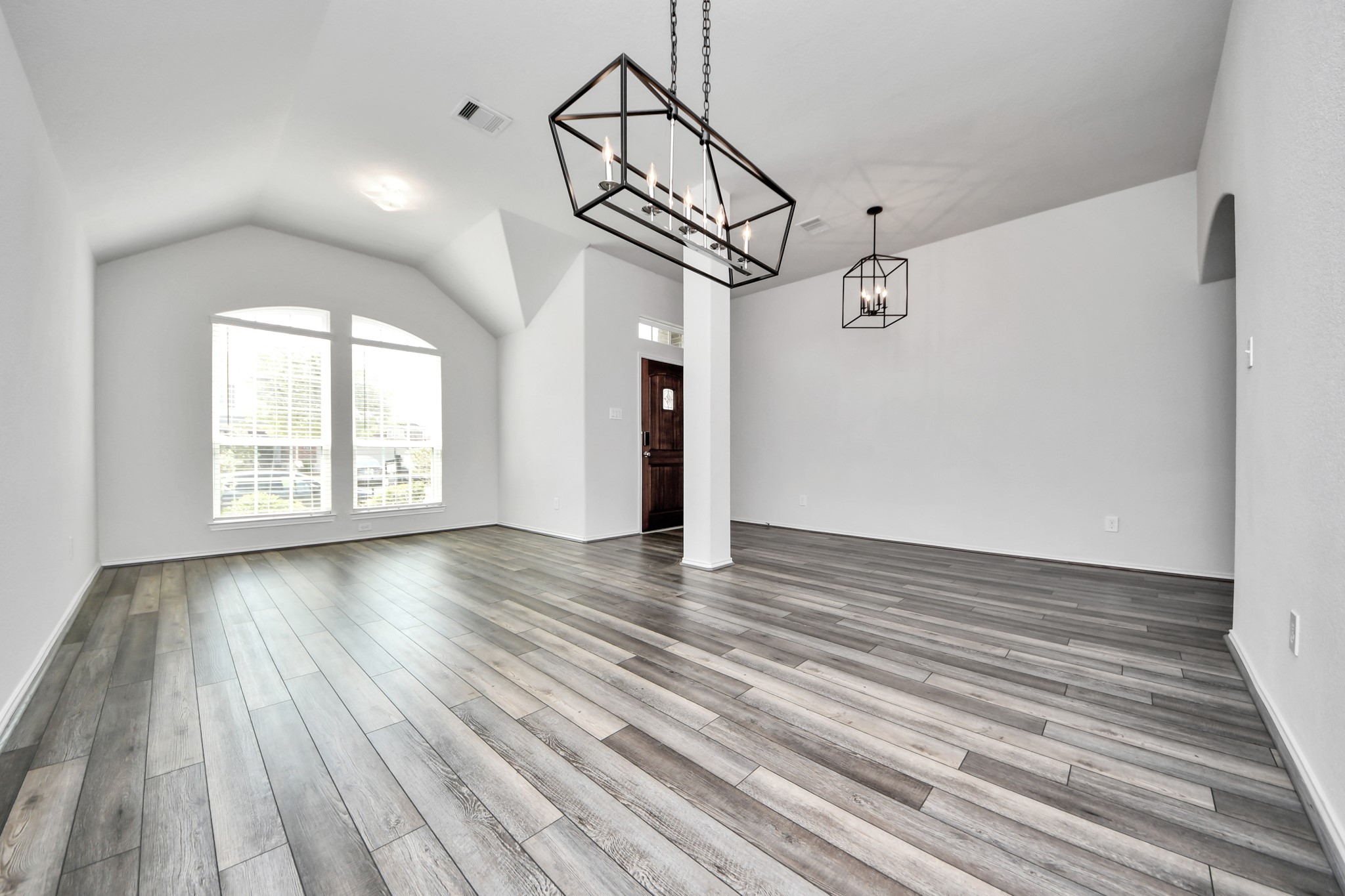 5186 Dry Hollow Drive Property Photo 8