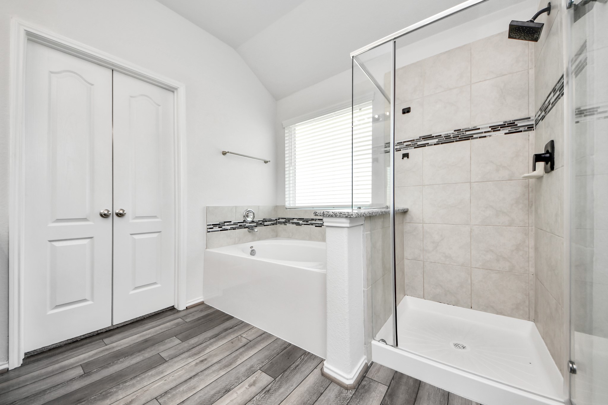 5186 Dry Hollow Drive Property Photo 20