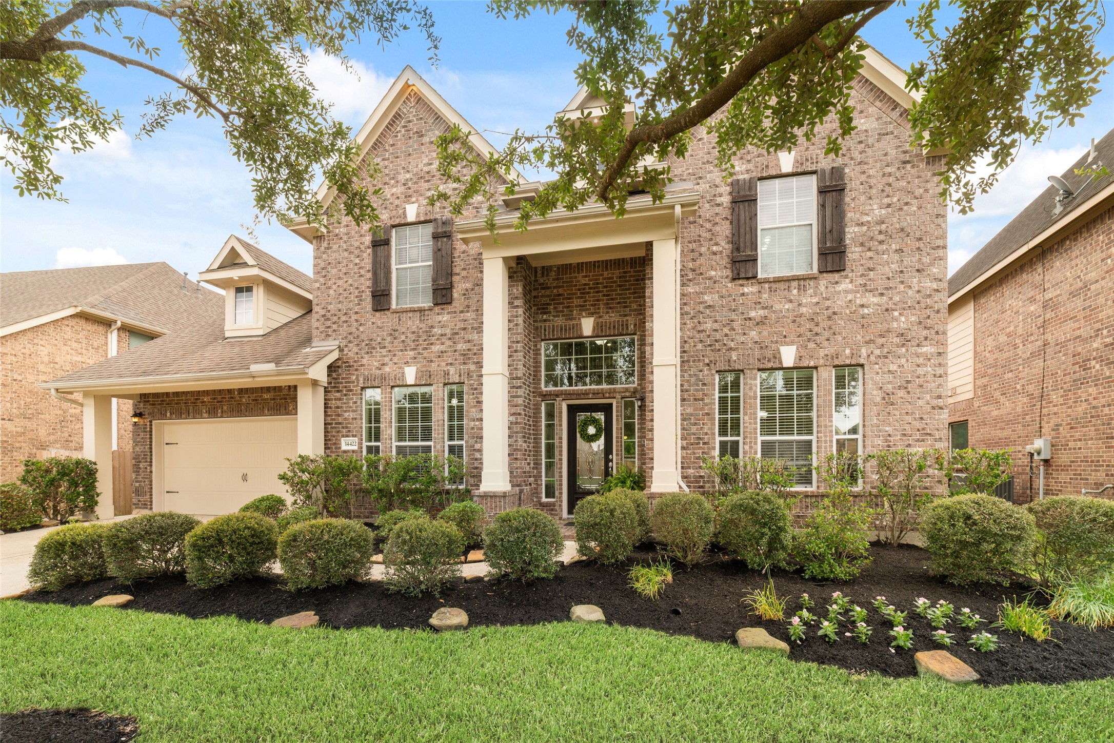14422 Lakepointe Bend Lane Property Photo 1