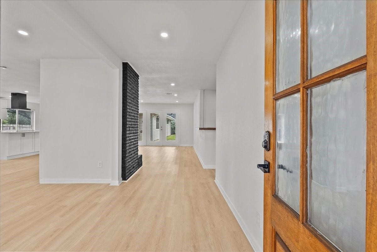 5762 Birdwood Road Property Photo 2