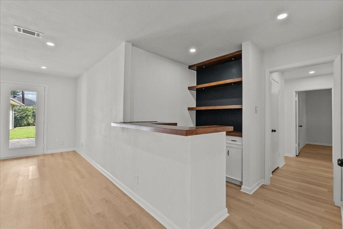 5762 Birdwood Road Property Photo 15
