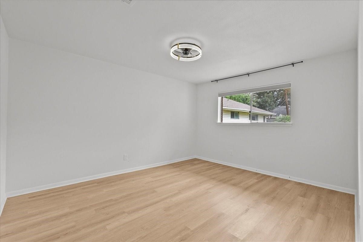 5762 Birdwood Road Property Photo 22