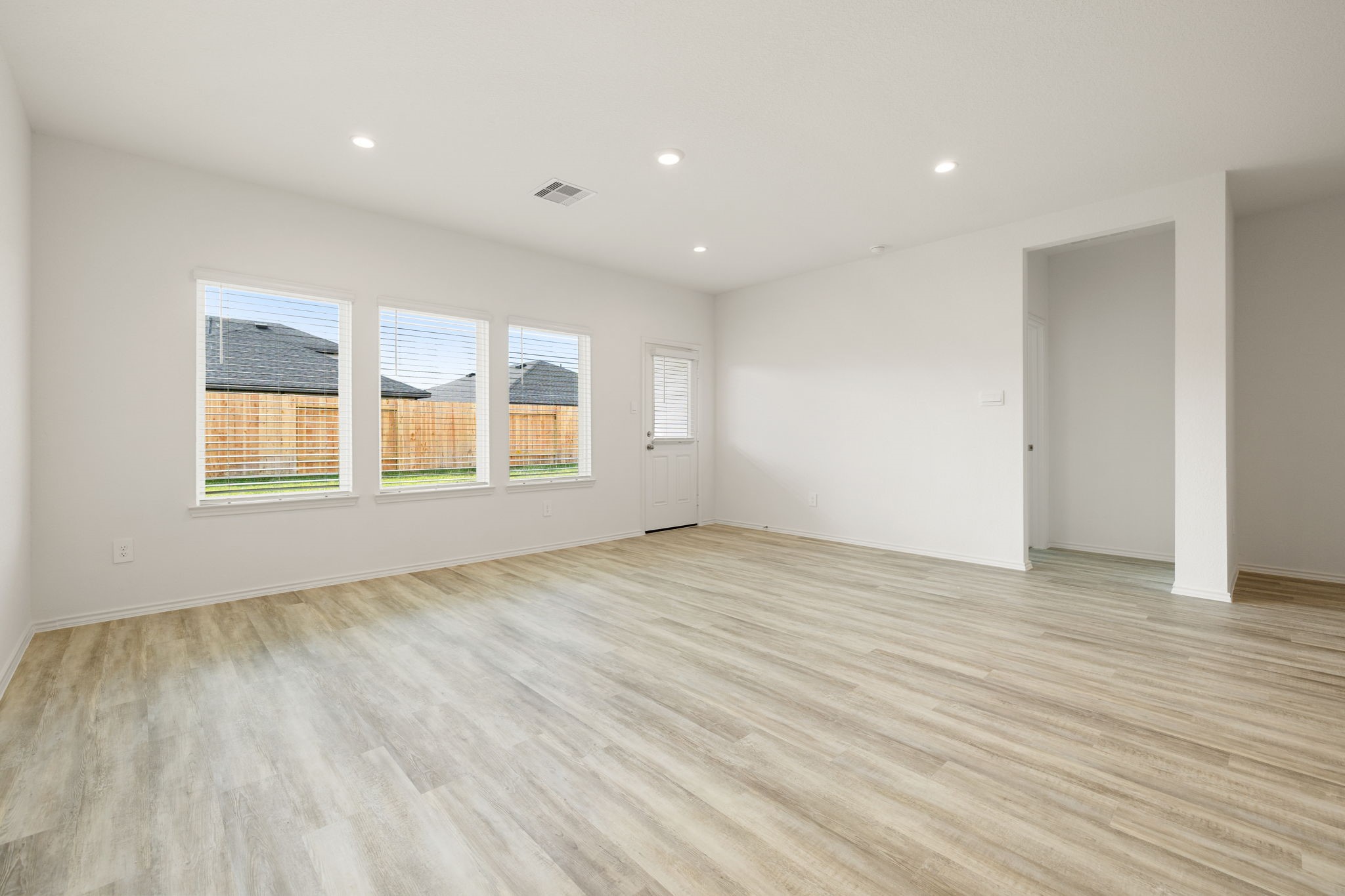 31007 Delamere Turn Trail Property Photo 4